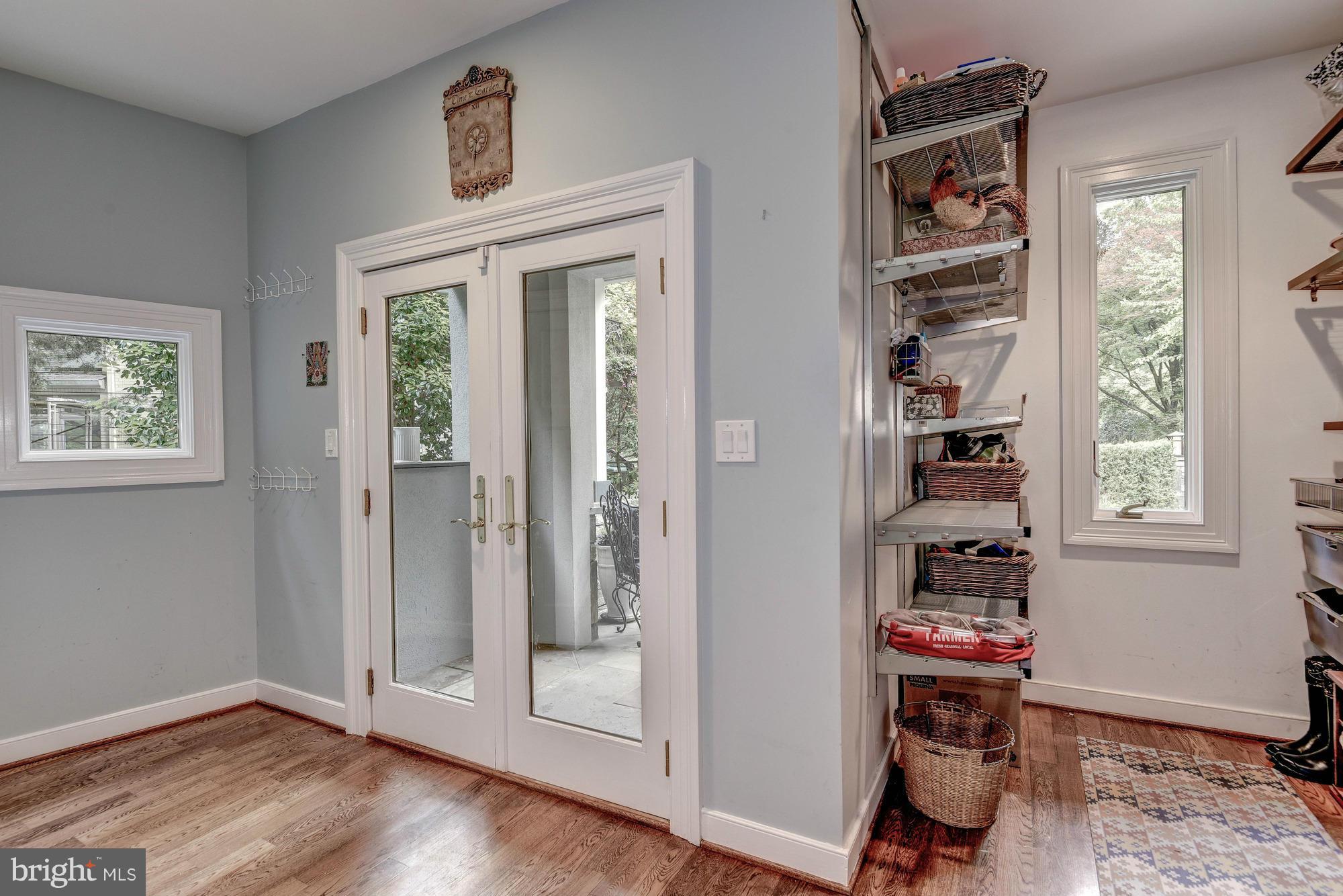 BELLEVUE FOREST - Residential