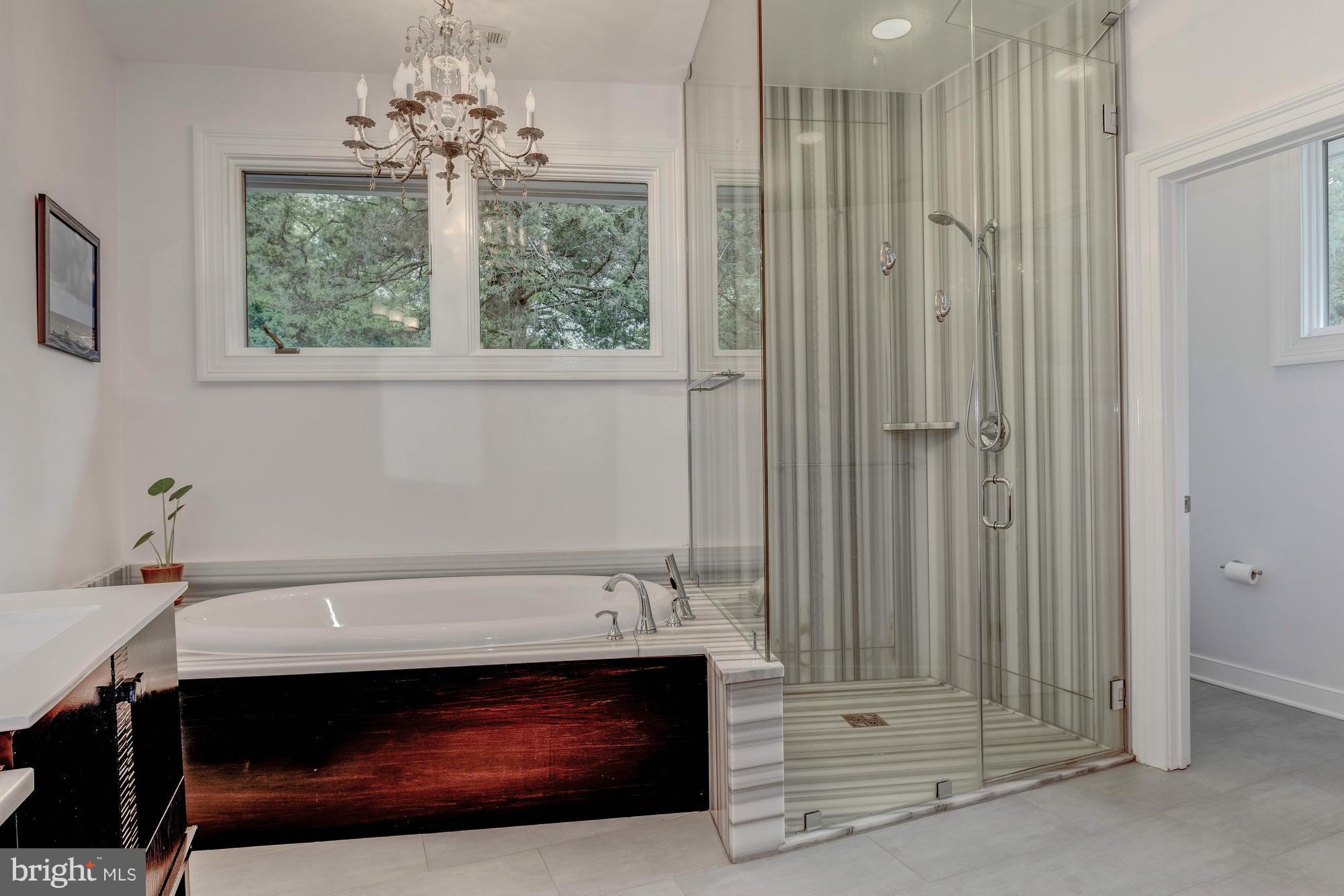 BELLEVUE FOREST - Residential