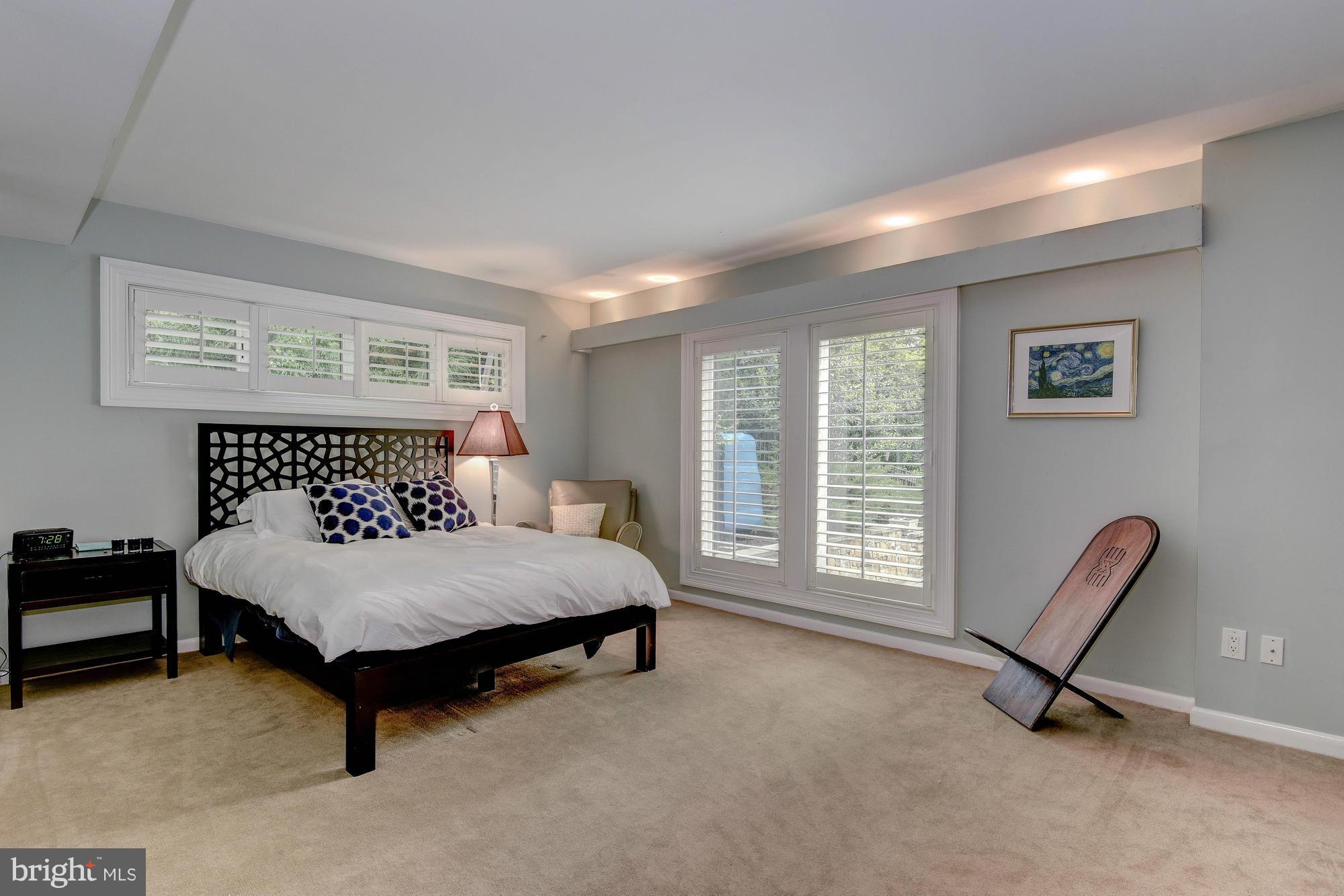 BELLEVUE FOREST - Residential