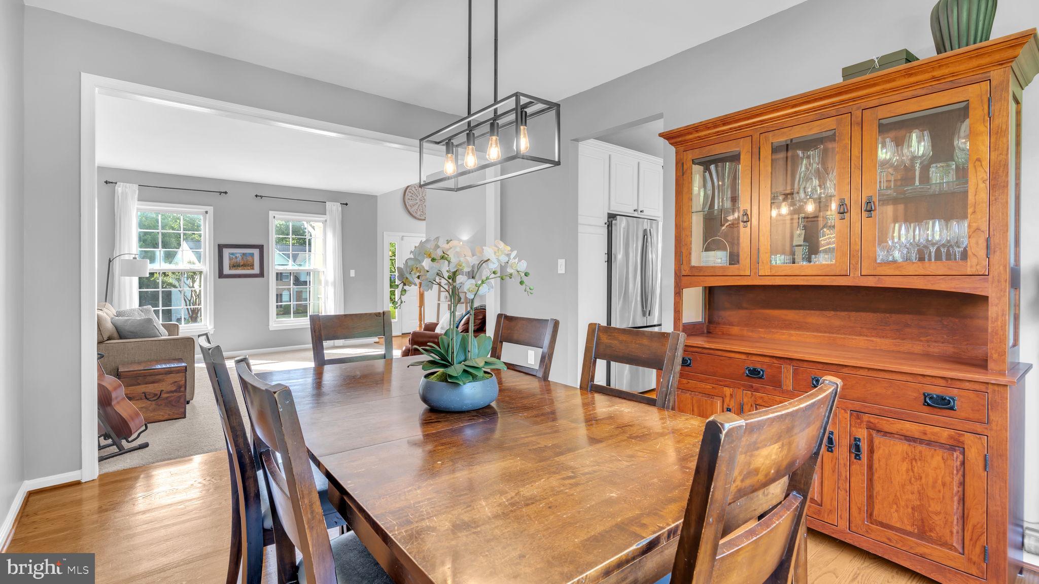 OAKMONT MANOR - Residential