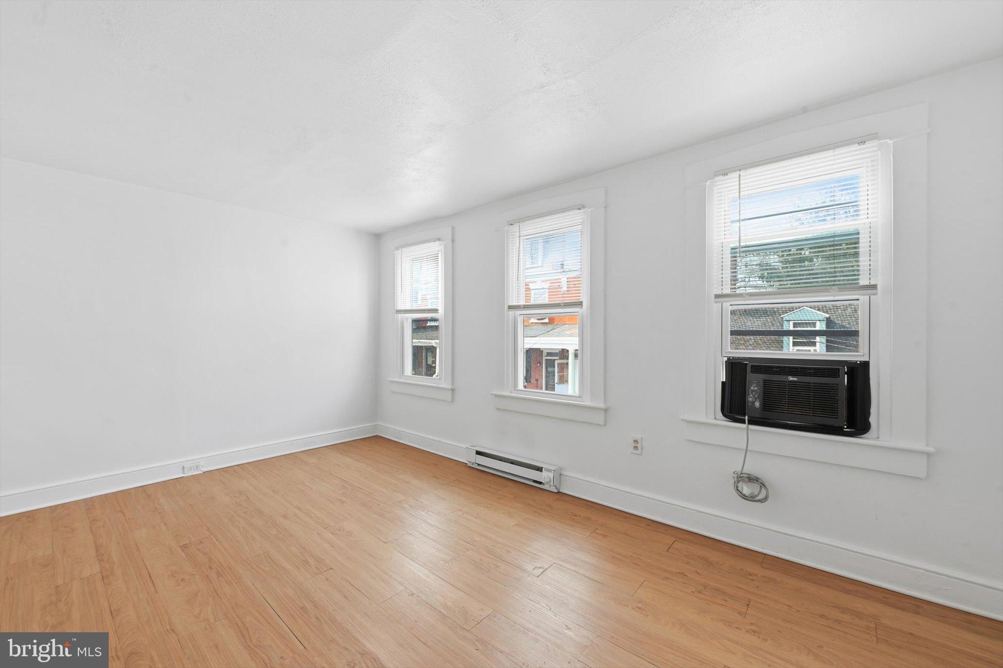 CABBAGE HILL - Residential