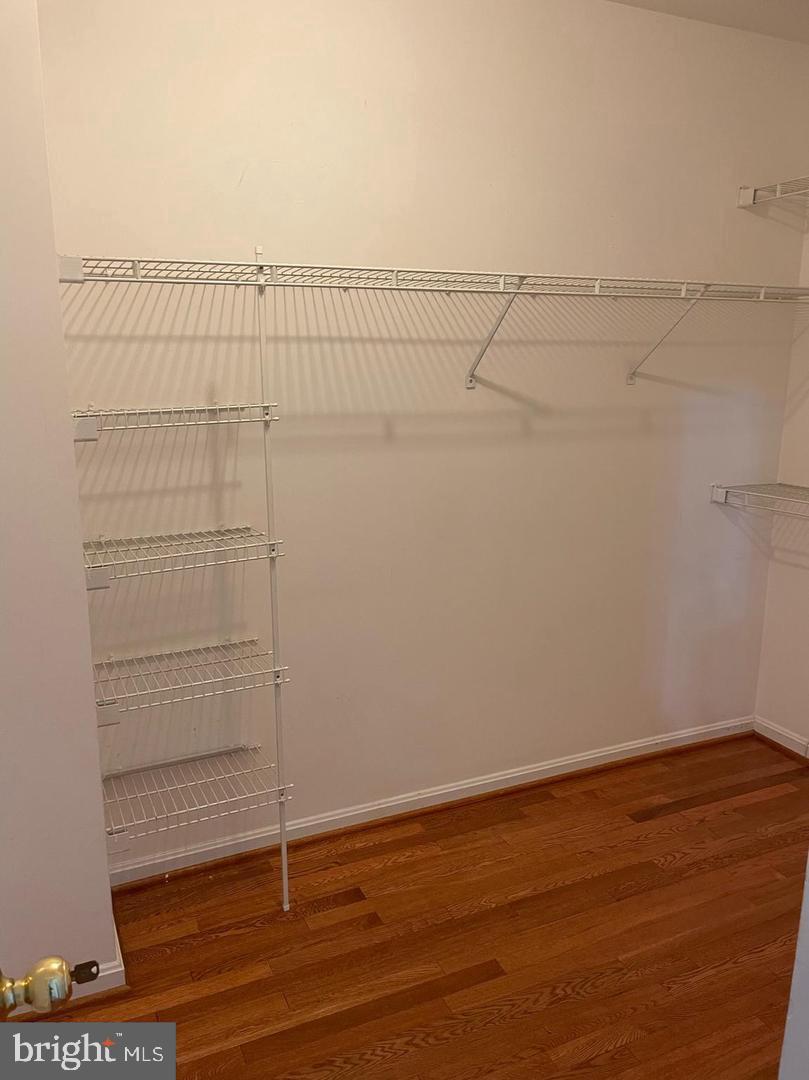 MIDDLEFORD - Residential Lease