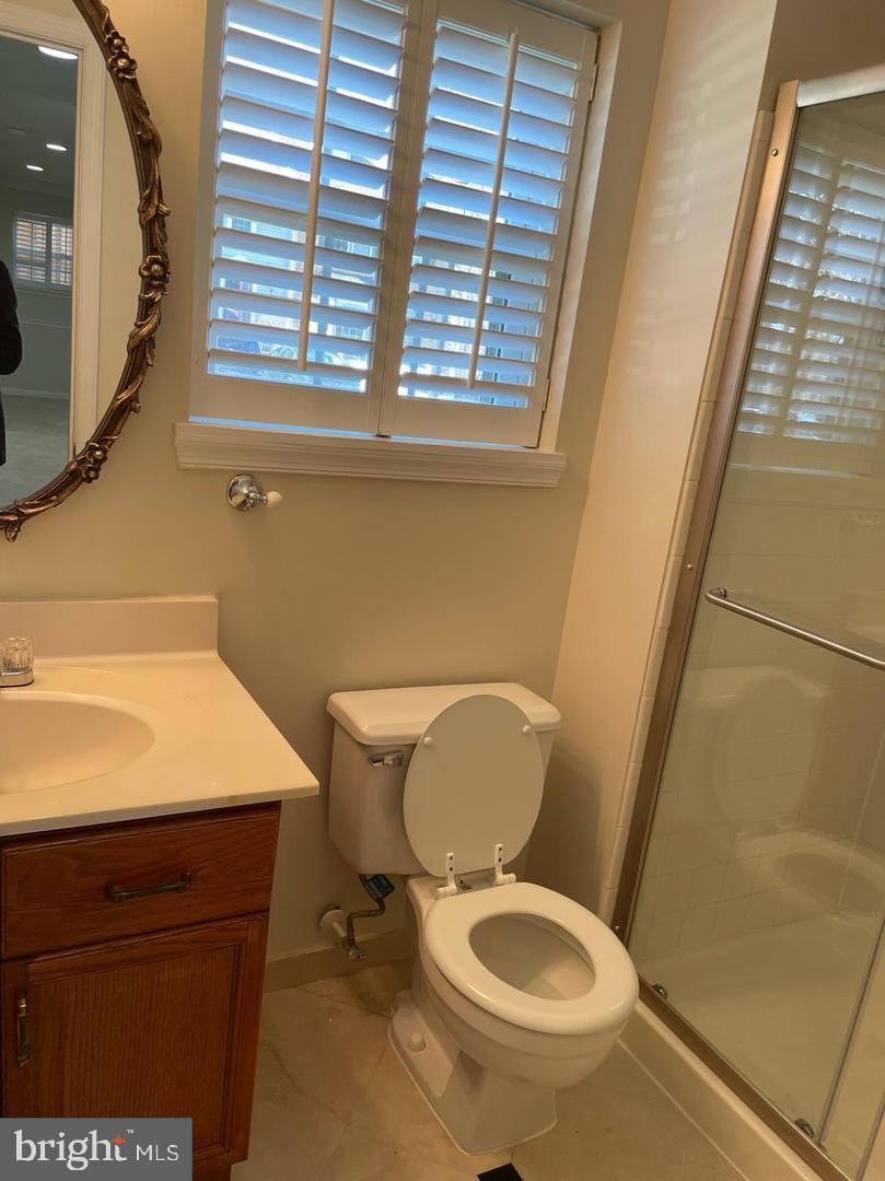 MIDDLEFORD - Residential Lease