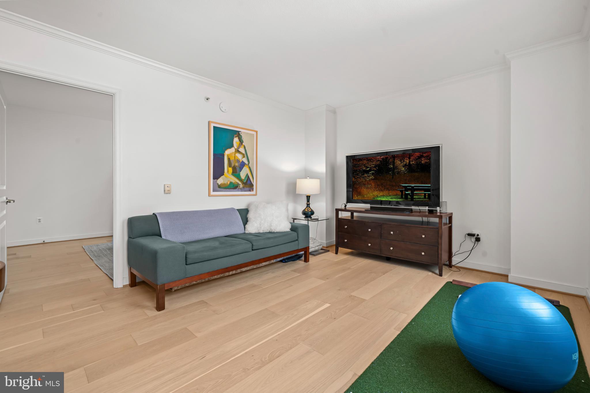 631 D STREET NW 834