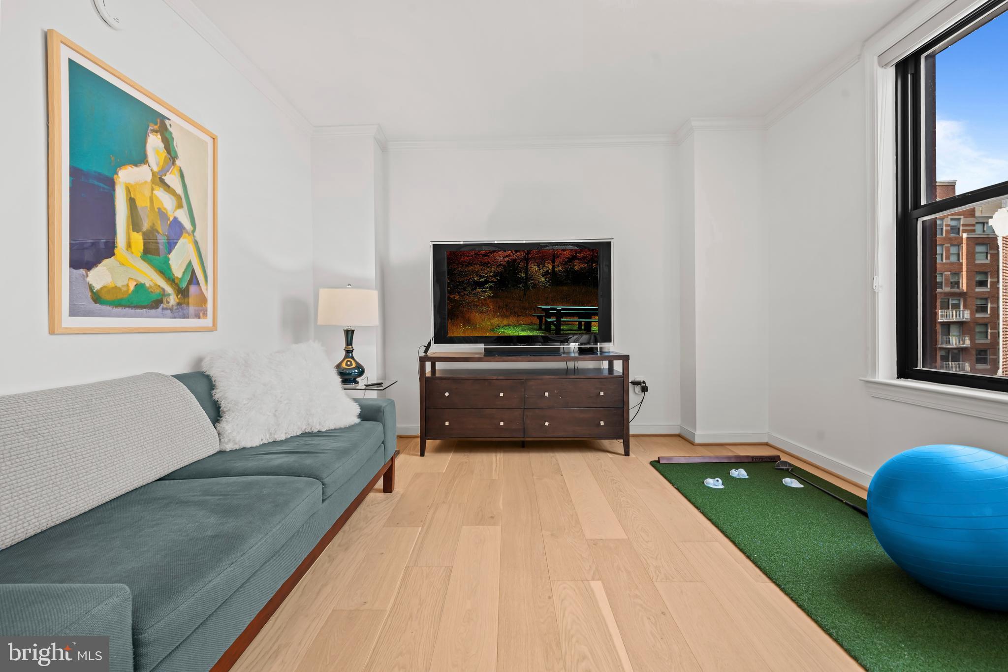631 D STREET NW 834