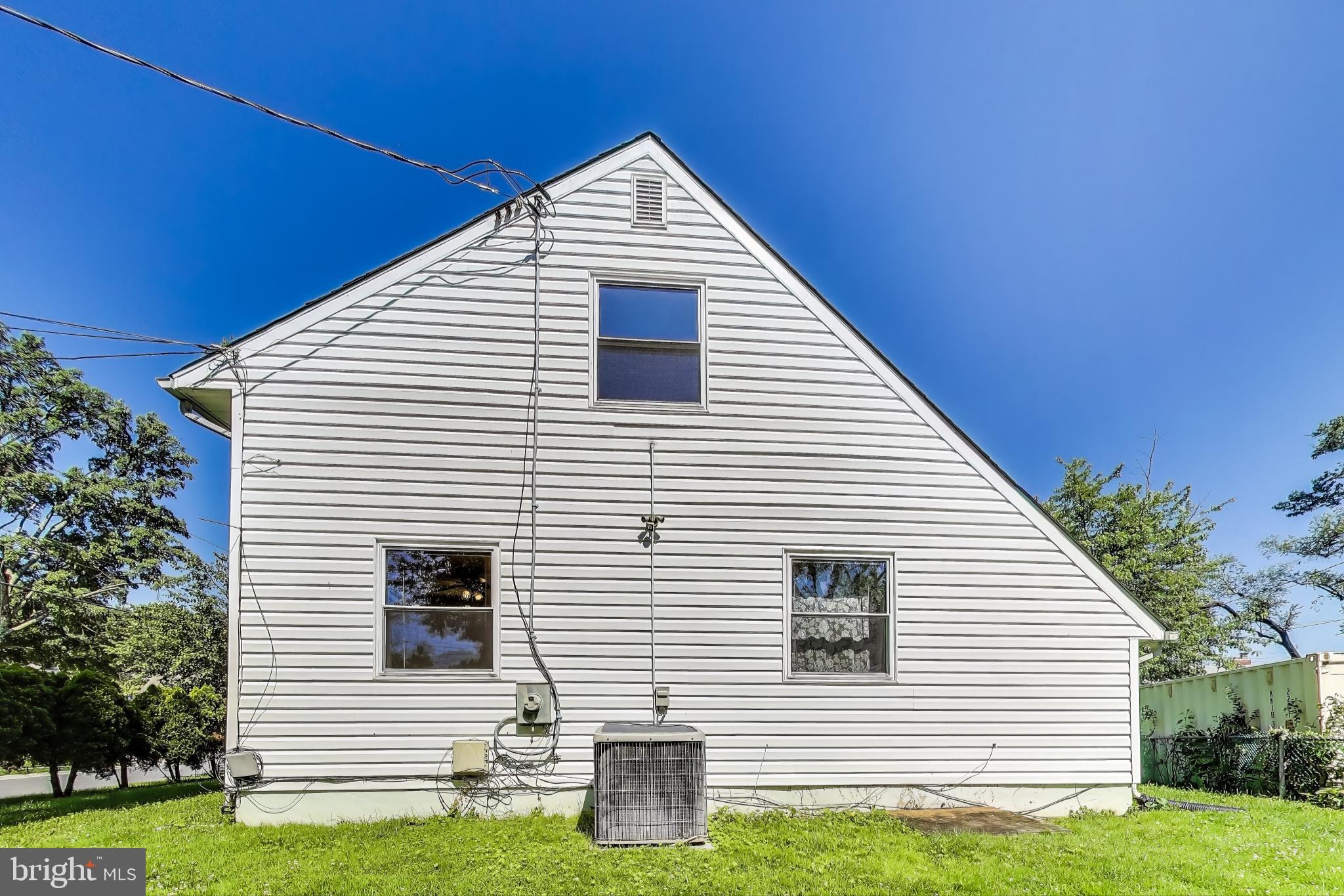 TWINBROOK - Residential Lease