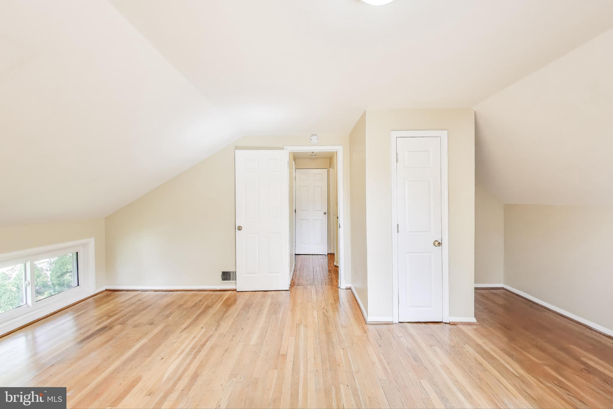 TWINBROOK - Residential Lease