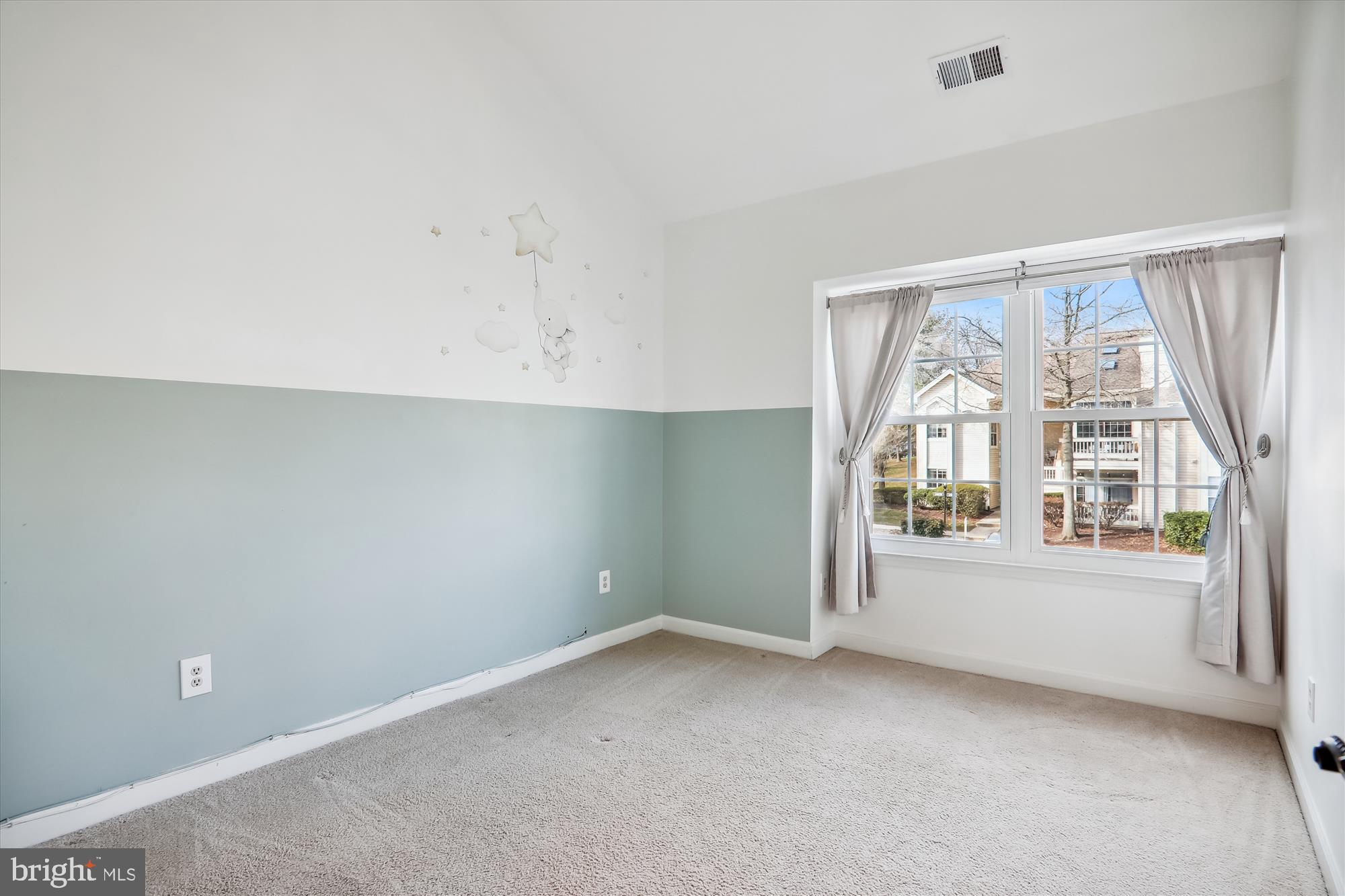 BENTLEY PLACE - Residential