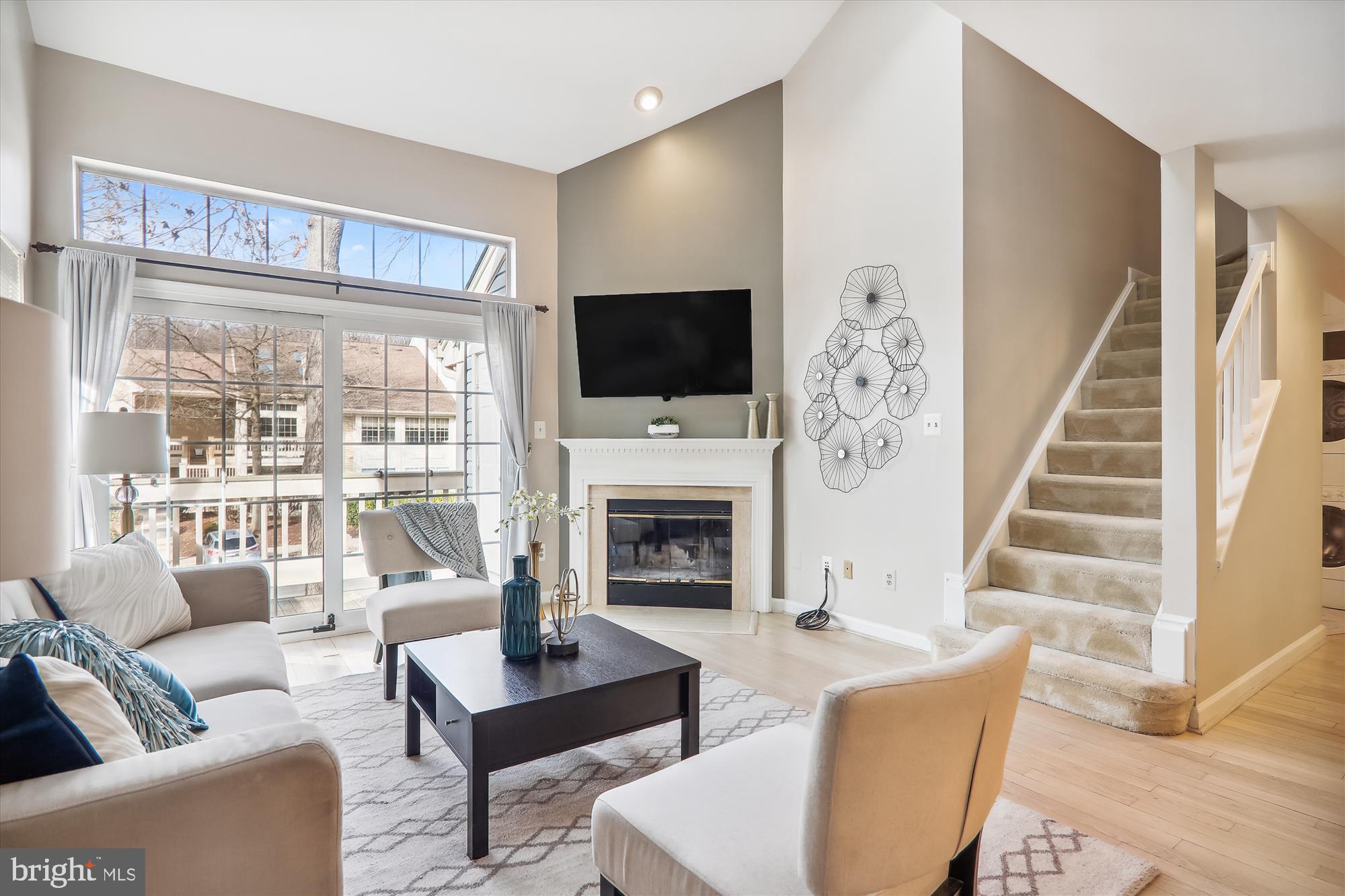 BENTLEY PLACE - Residential