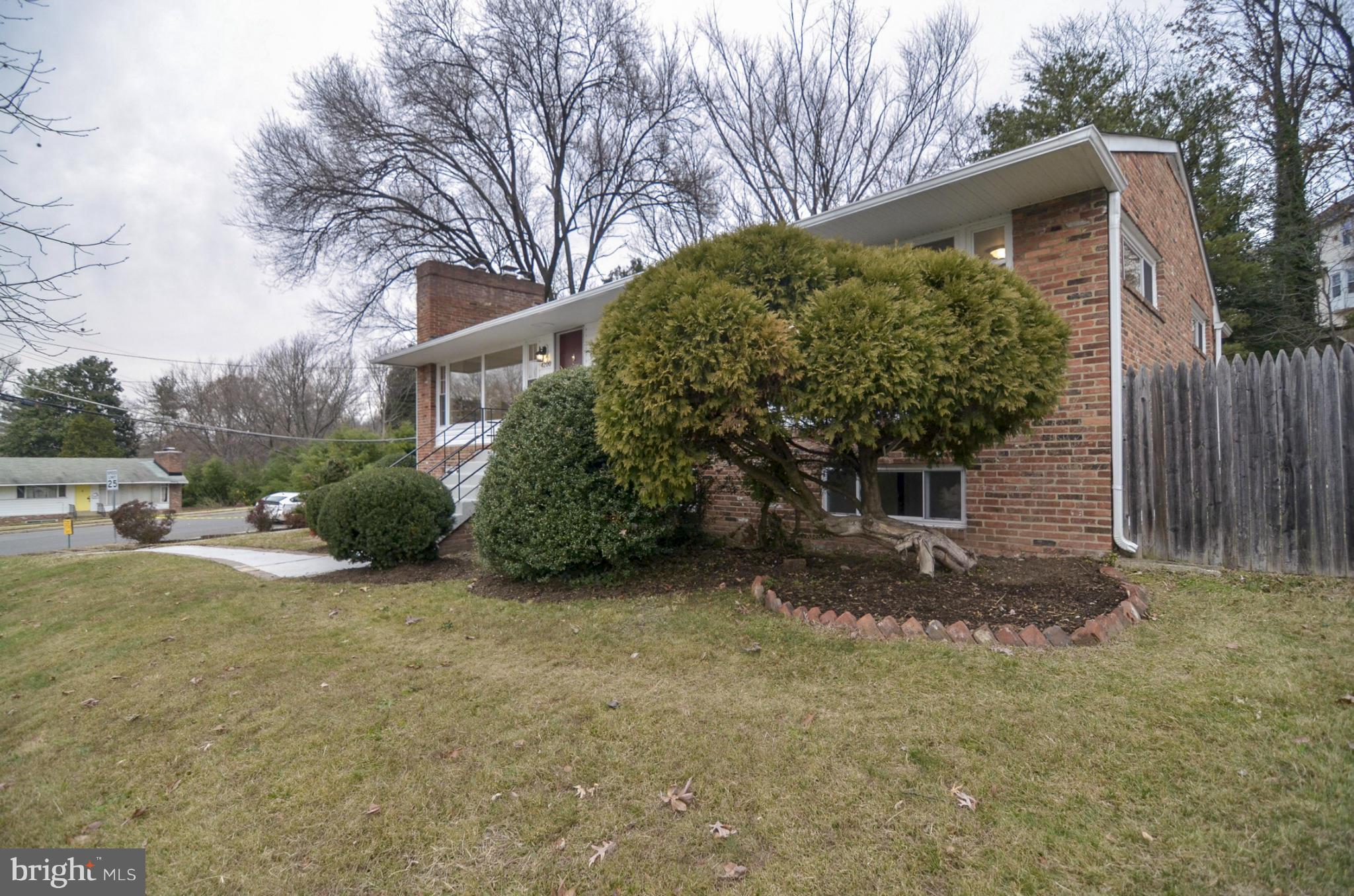 ROLF HEIGHTS - Residential