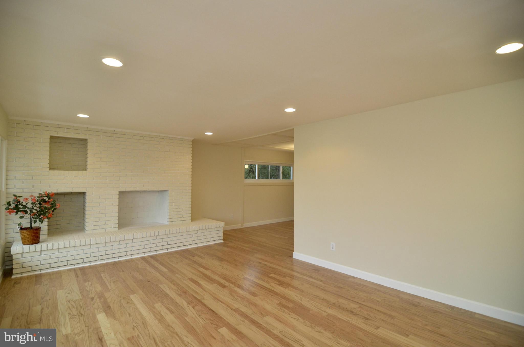 ROLF HEIGHTS - Residential