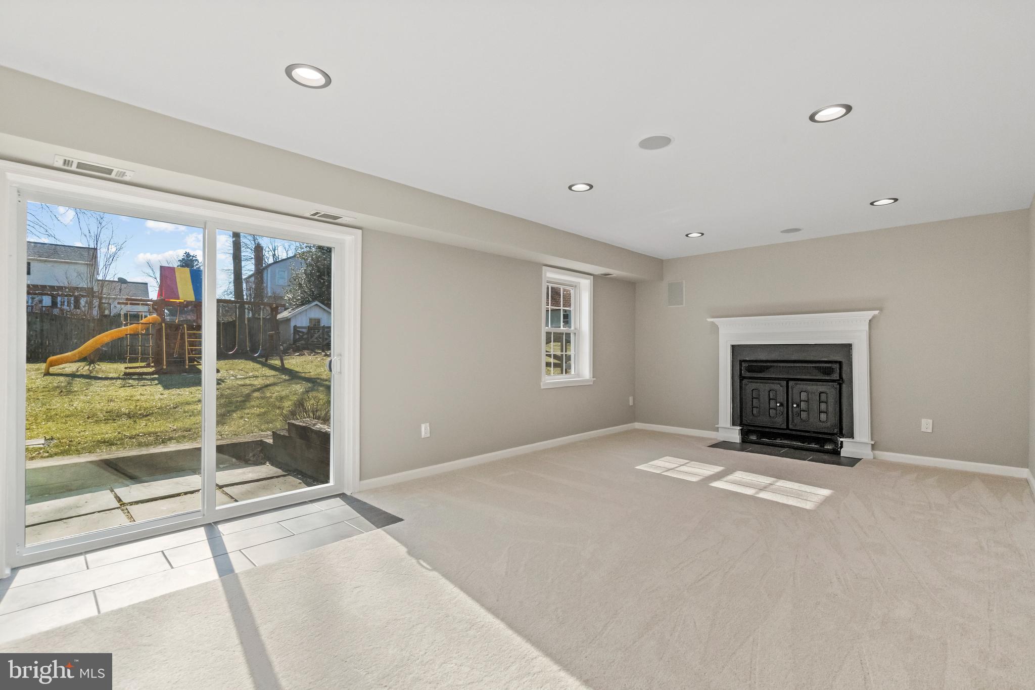 PLEASANT VALLEY - Residential