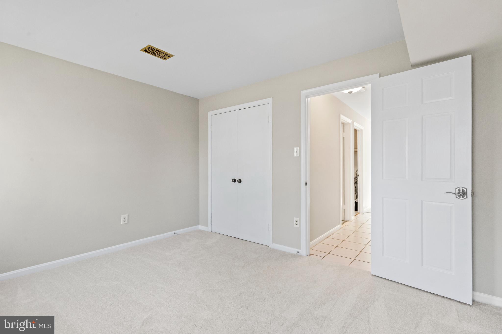 PLEASANT VALLEY - Residential