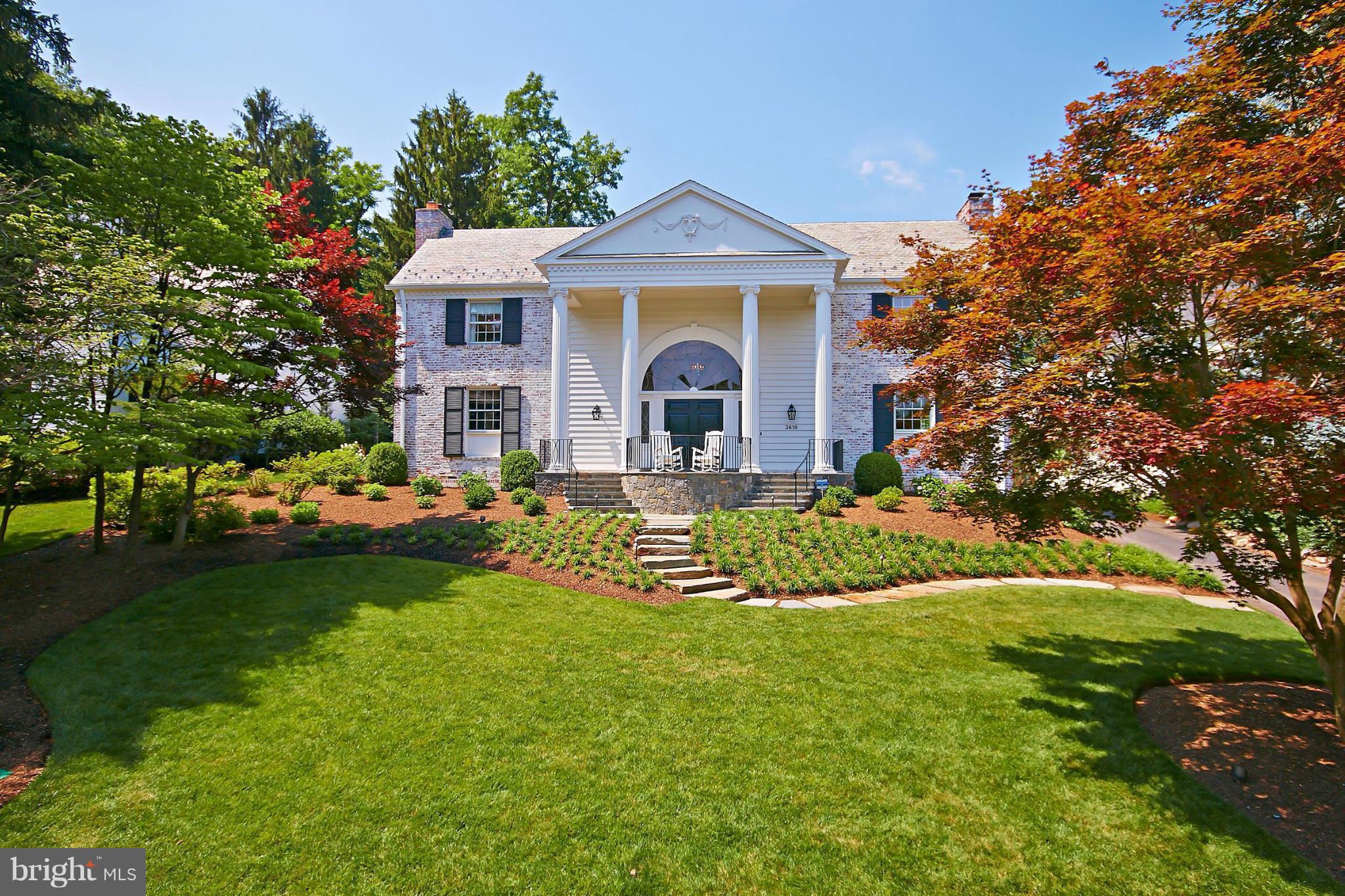 COUNTRY CLUB HILLS - Residential