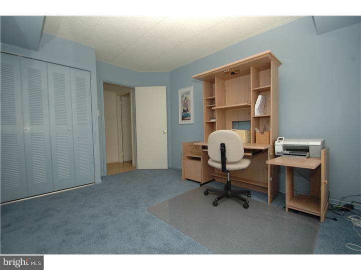 VALLEY GLEN - Residential