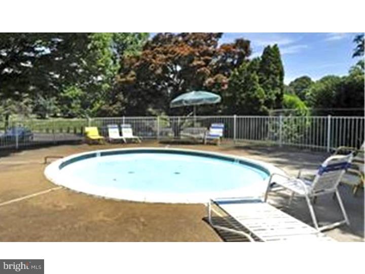 VALLEY GLEN - Residential