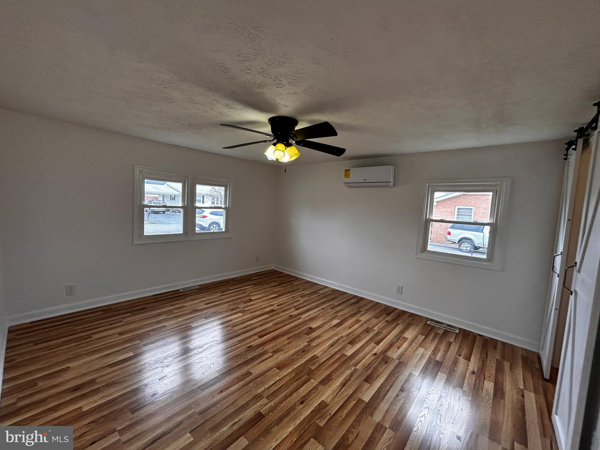 PLAINFIELD HEIGHTS - Residential