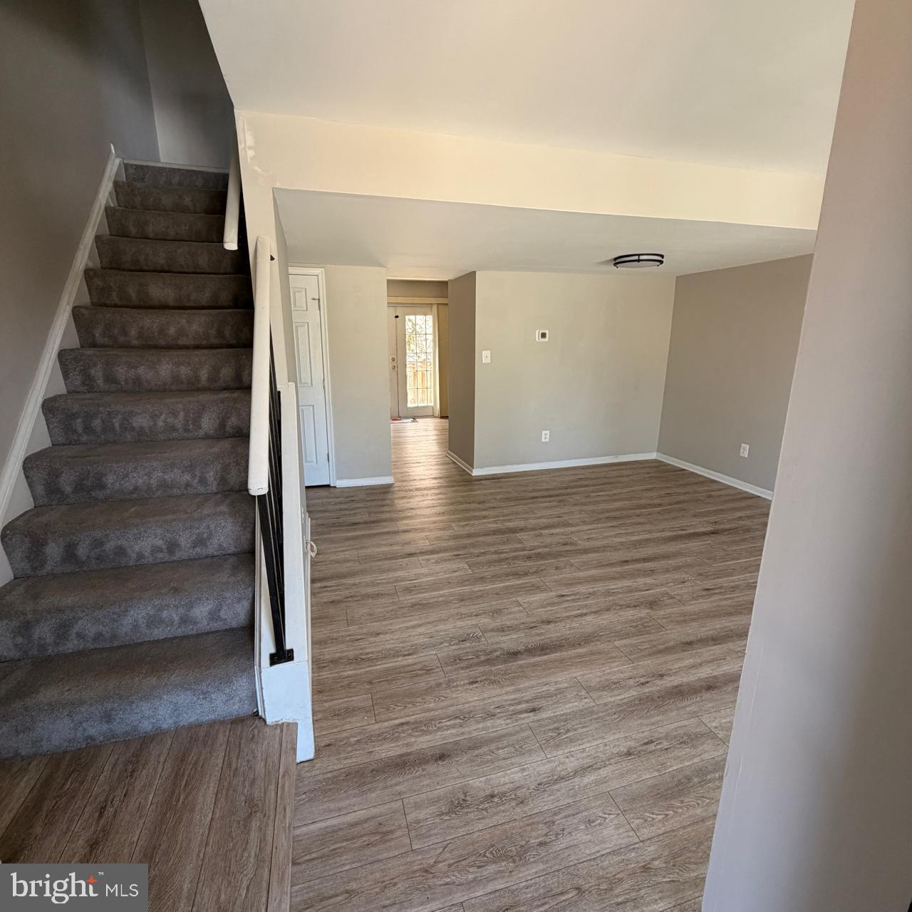 SUGARLAND RUN - Residential