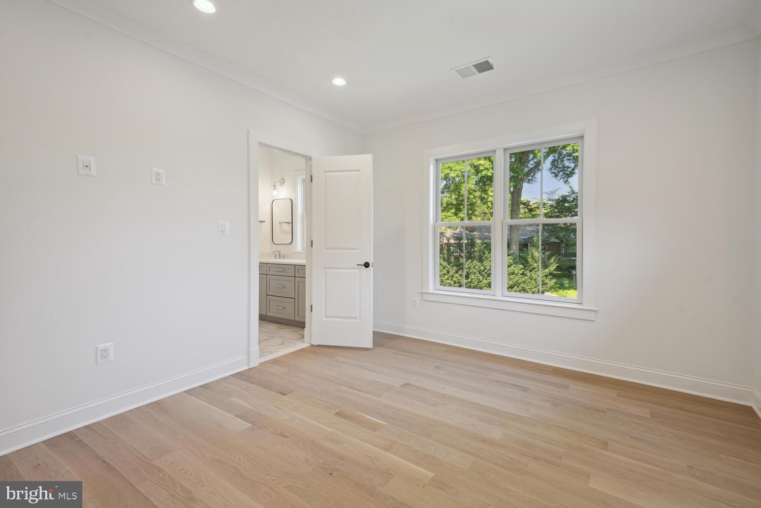 BRADMOOR - Residential