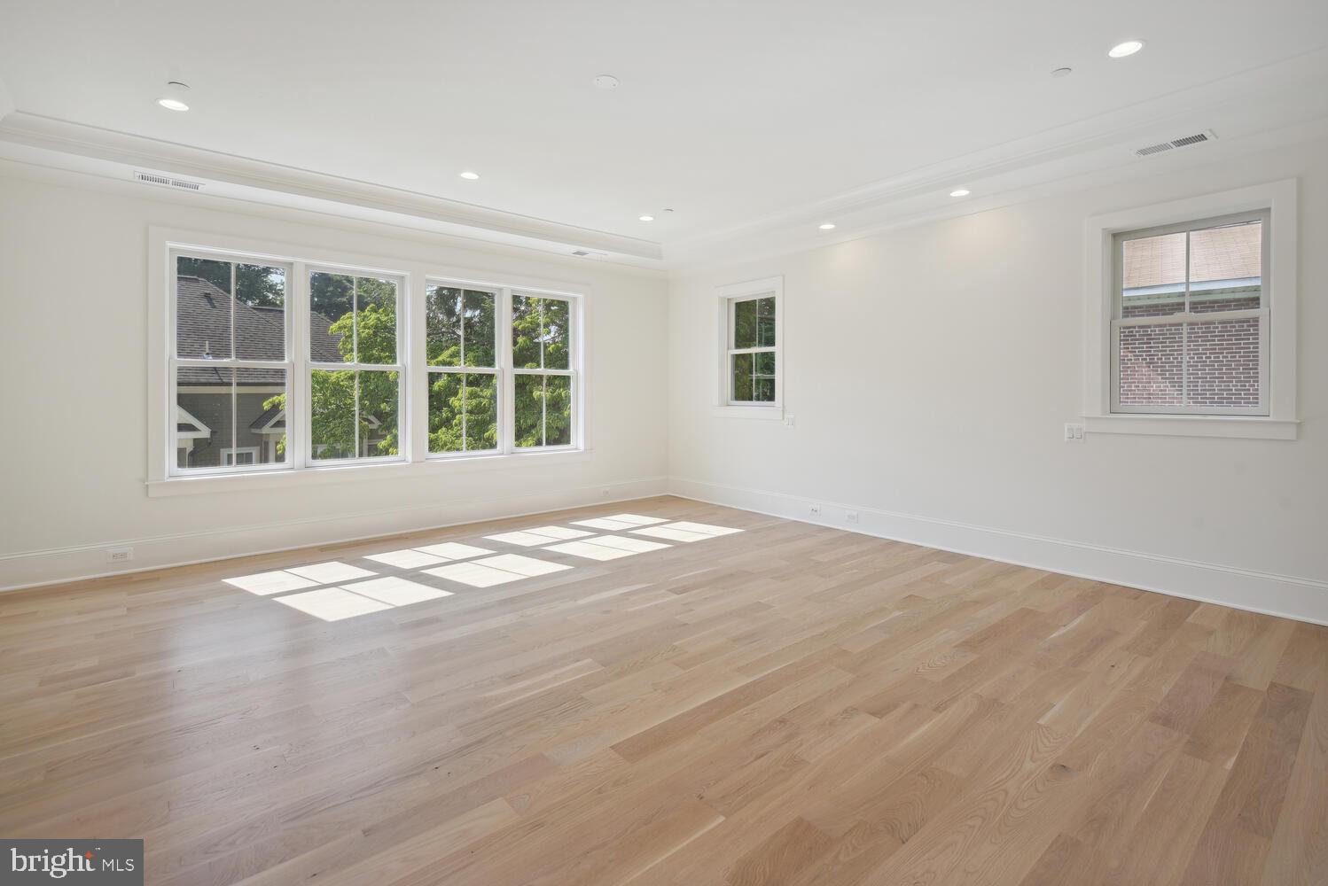 BRADMOOR - Residential