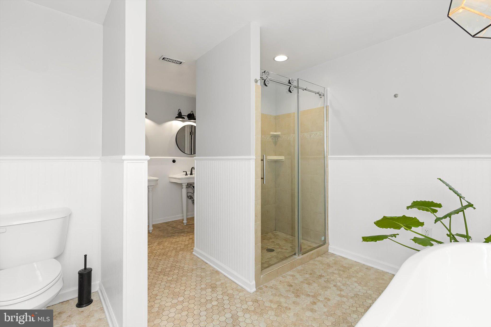 RIVERFIELD AT LEISURE AC - Residential