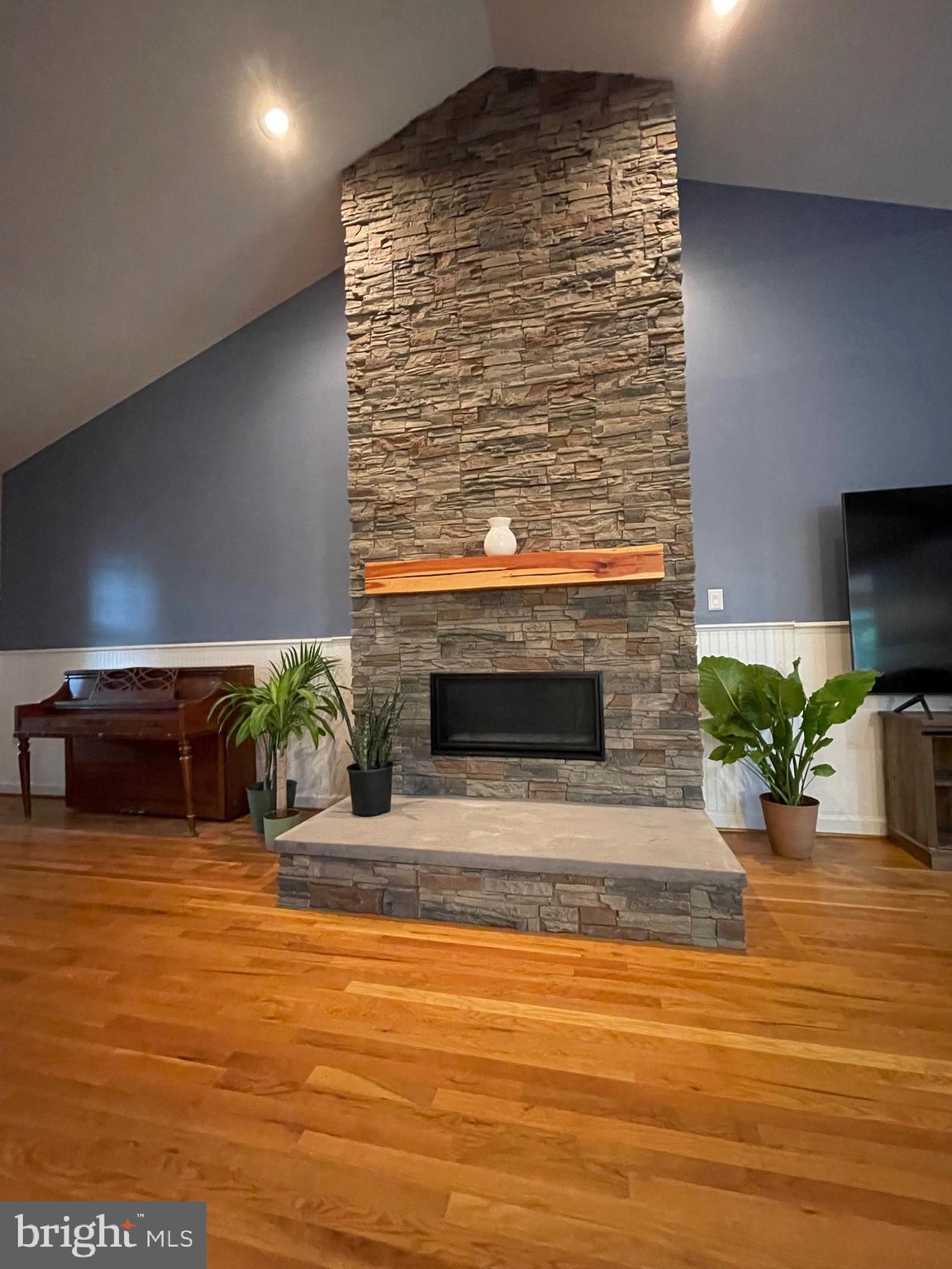 RIVERFIELD AT LEISURE AC - Residential