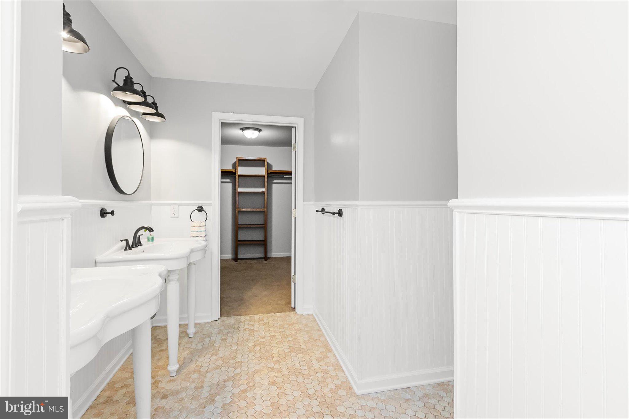 RIVERFIELD AT LEISURE AC - Residential