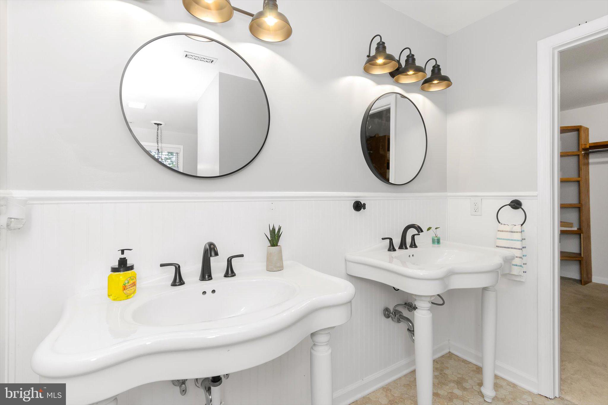 RIVERFIELD AT LEISURE AC - Residential