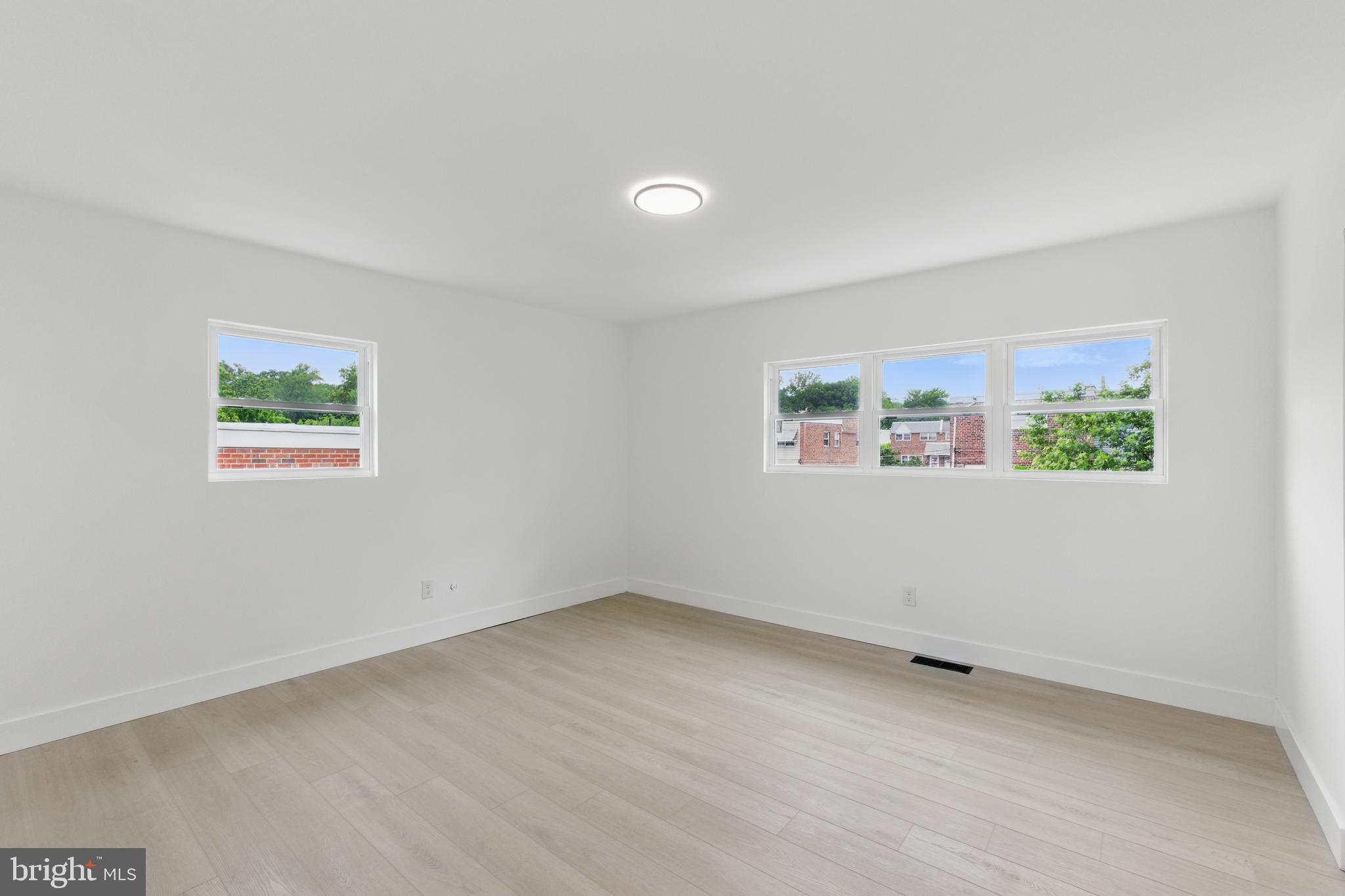 PHILADELPHIA - Residential