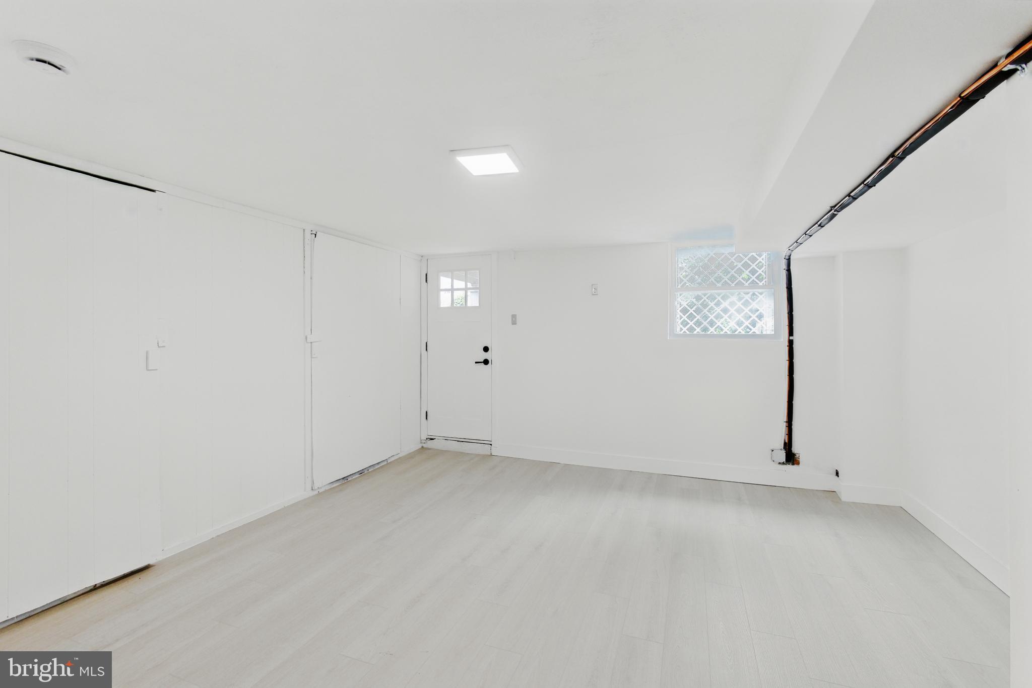 PHILADELPHIA - Residential