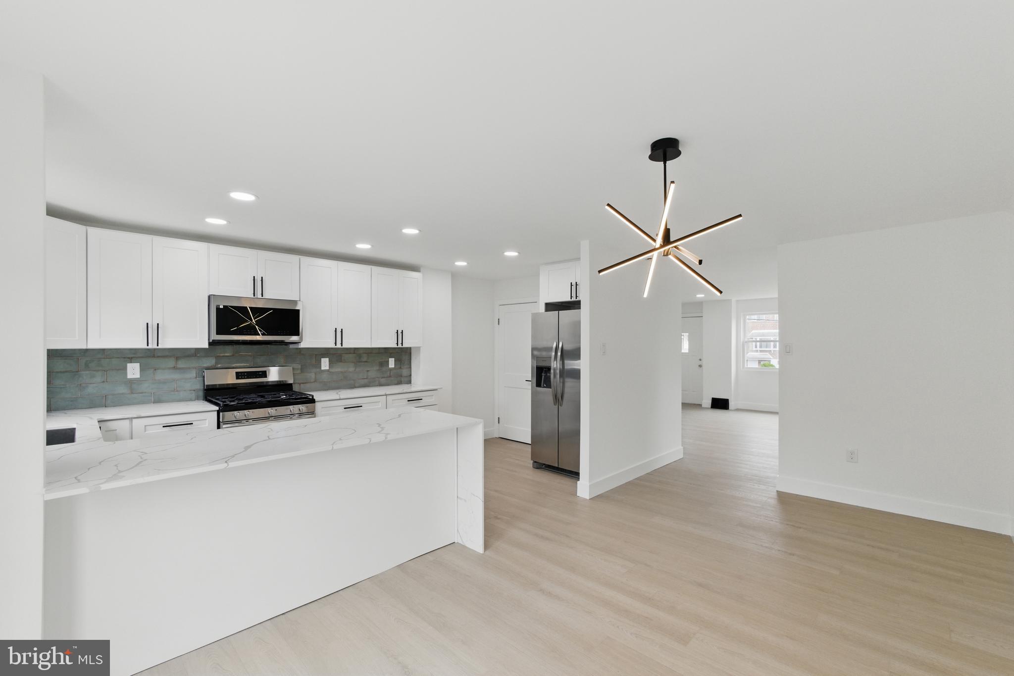 PHILADELPHIA - Residential