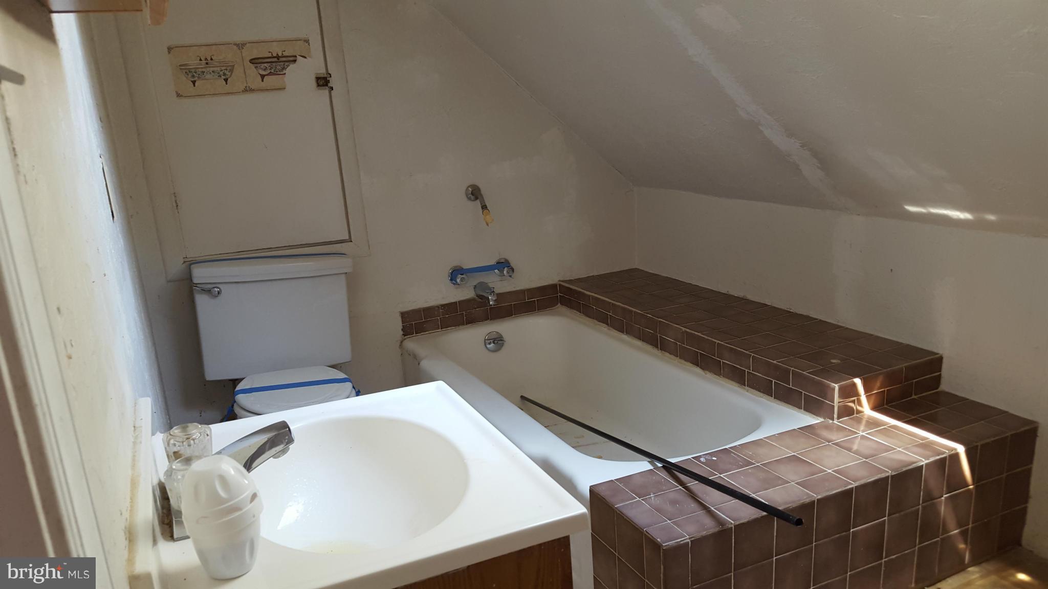 CHAMPION FOREST - Residential