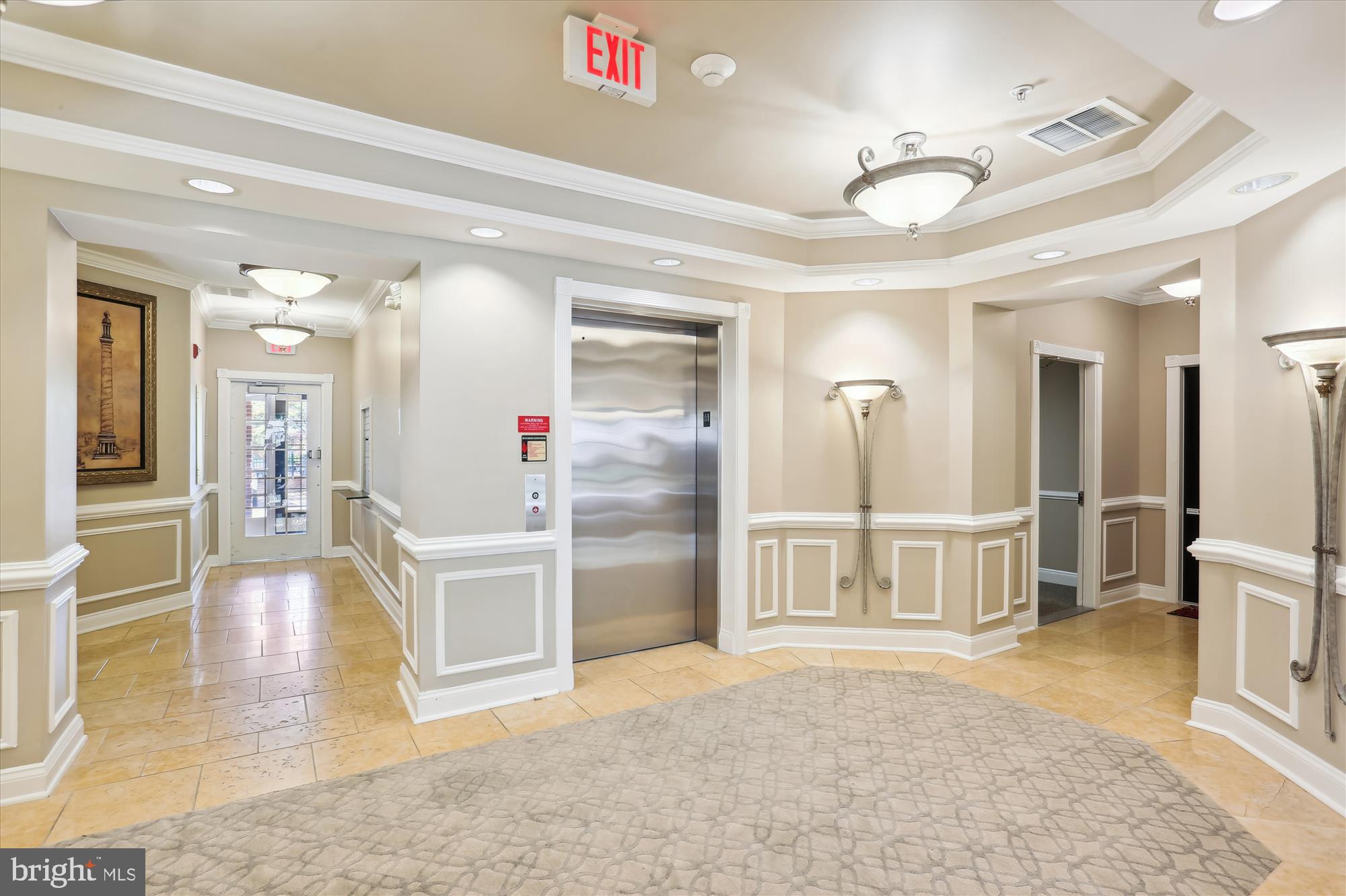 KING FARM VILLAGE - Residential Lease