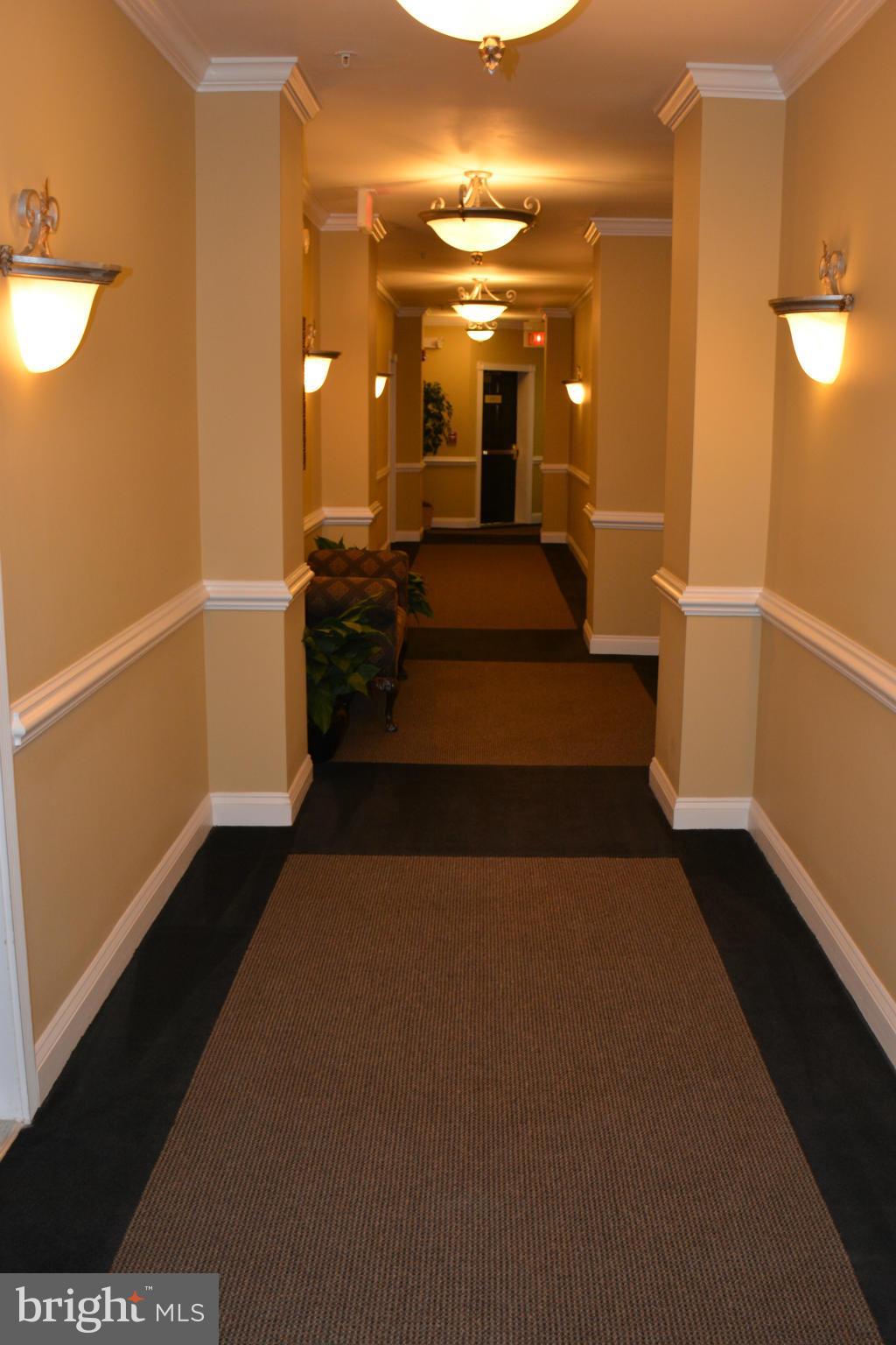 KING FARM VILLAGE - Residential Lease