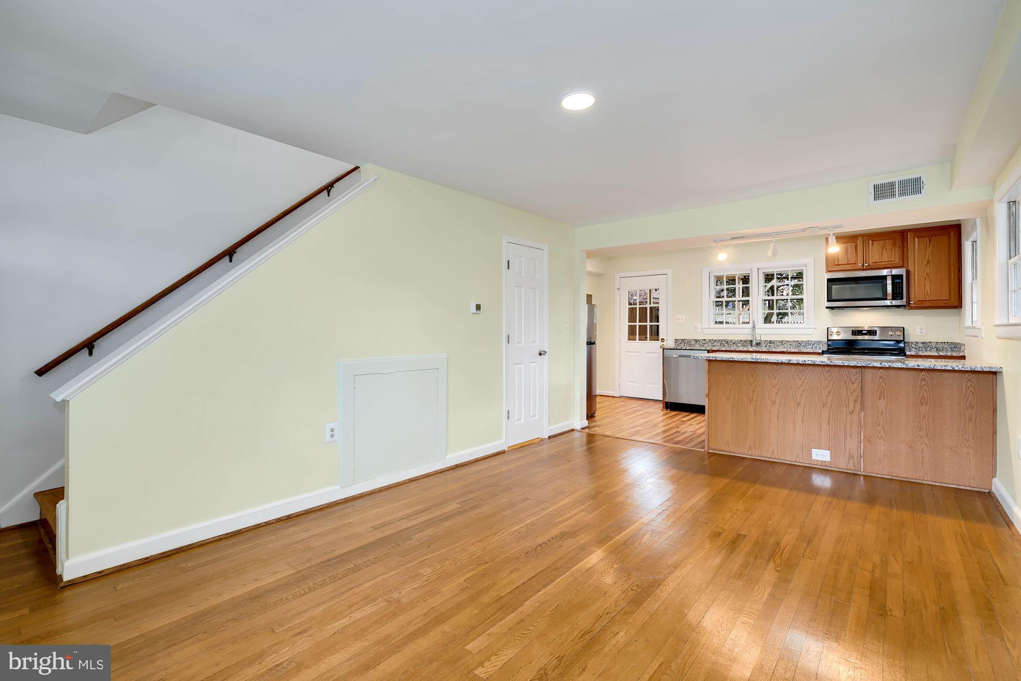 WINTER HILL - Residential Lease