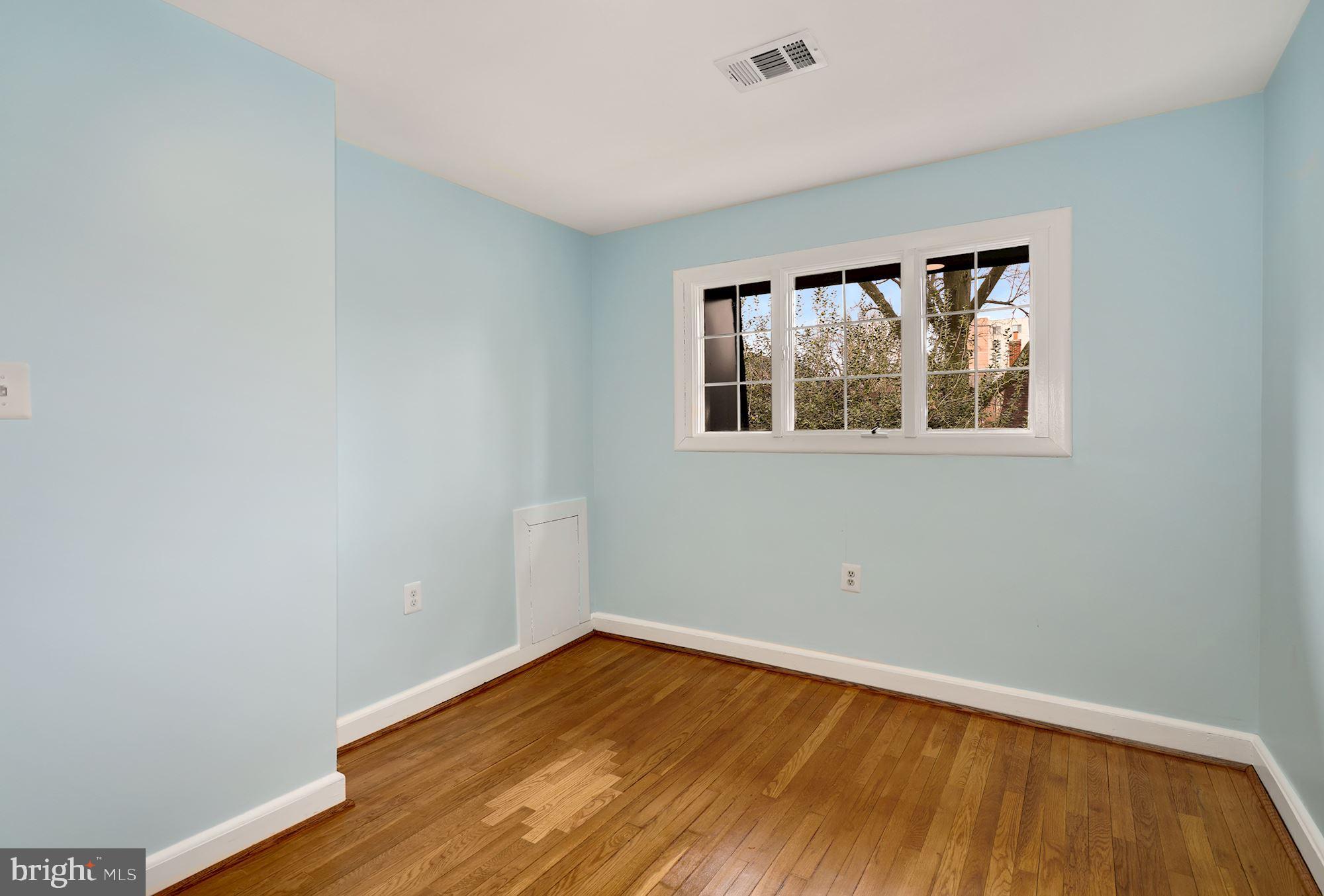 WINTER HILL - Residential Lease