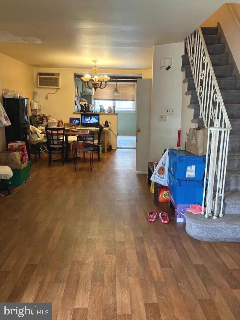 2815 S BEULAH STREET