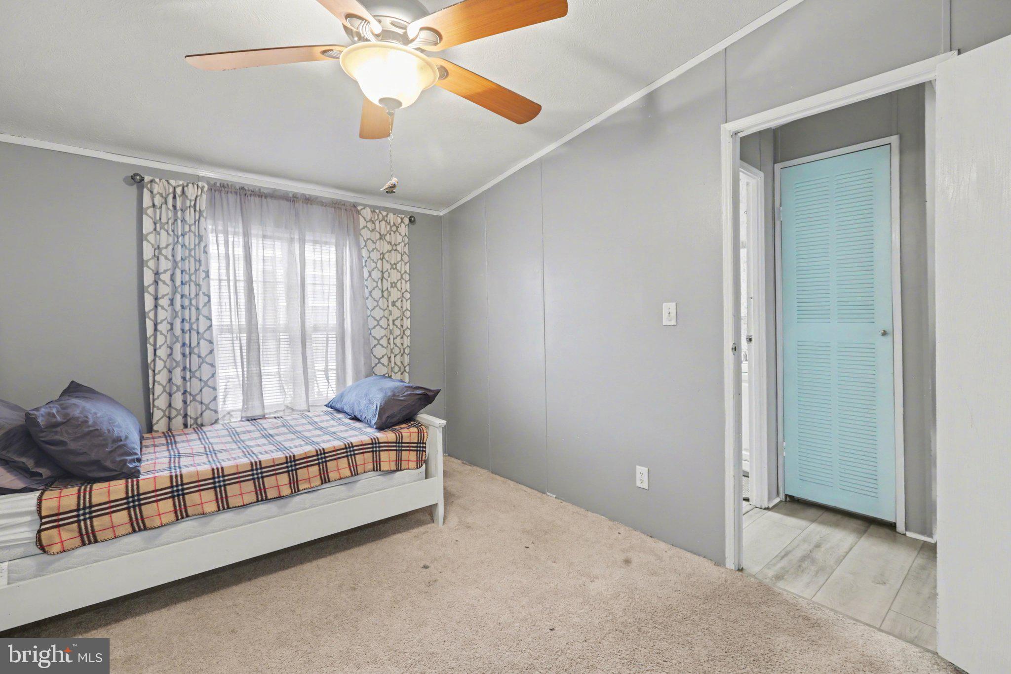 KINGSBURY - Residential