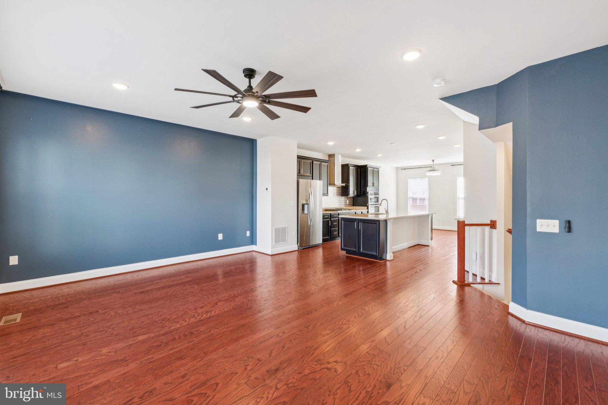 POTOMAC SHORES - Residential