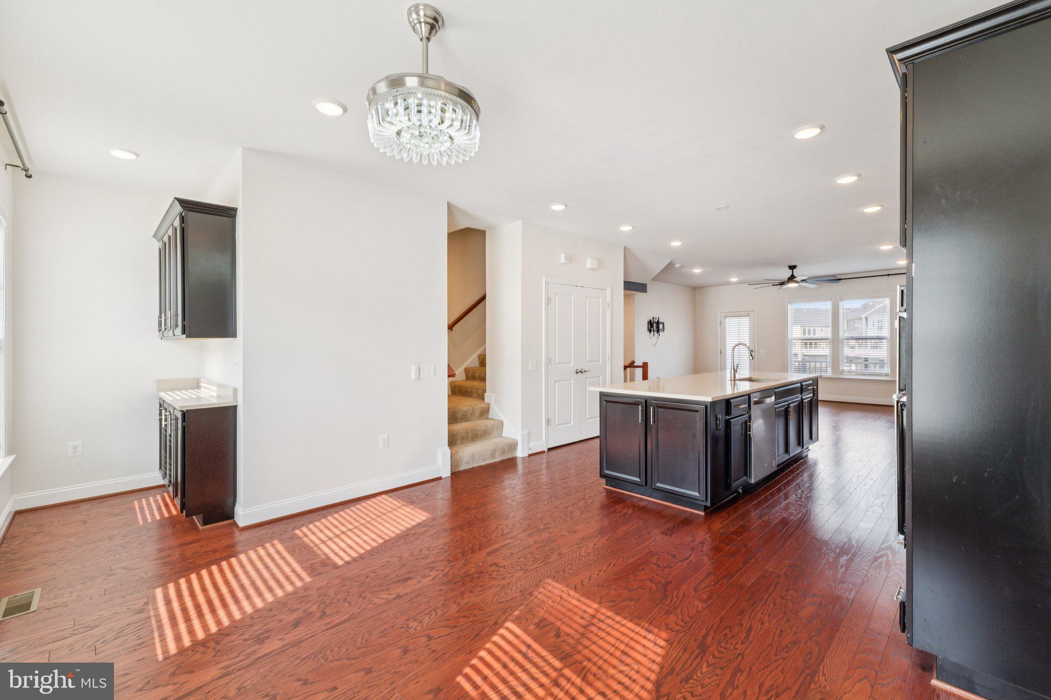 POTOMAC SHORES - Residential