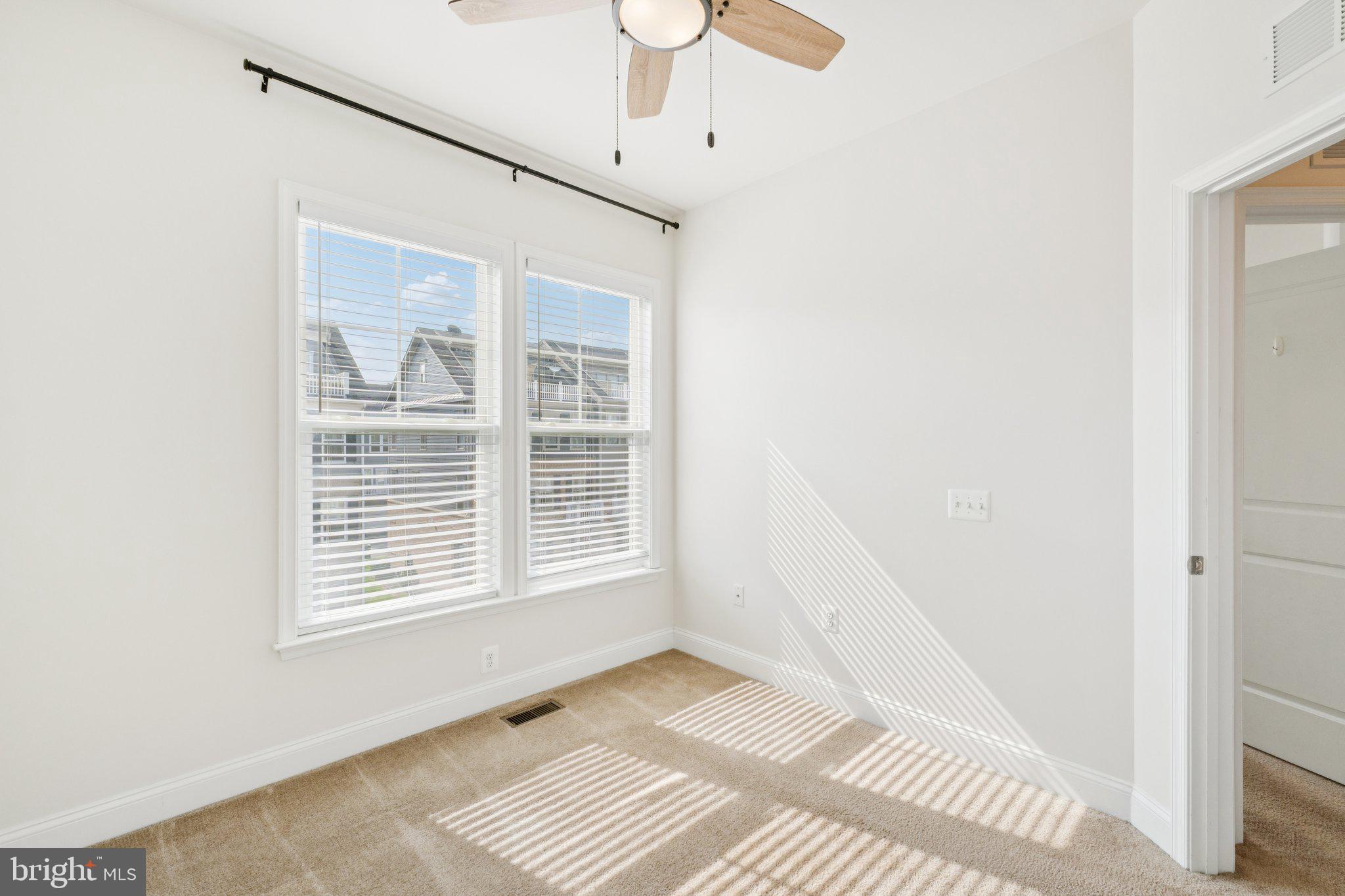 POTOMAC SHORES - Residential