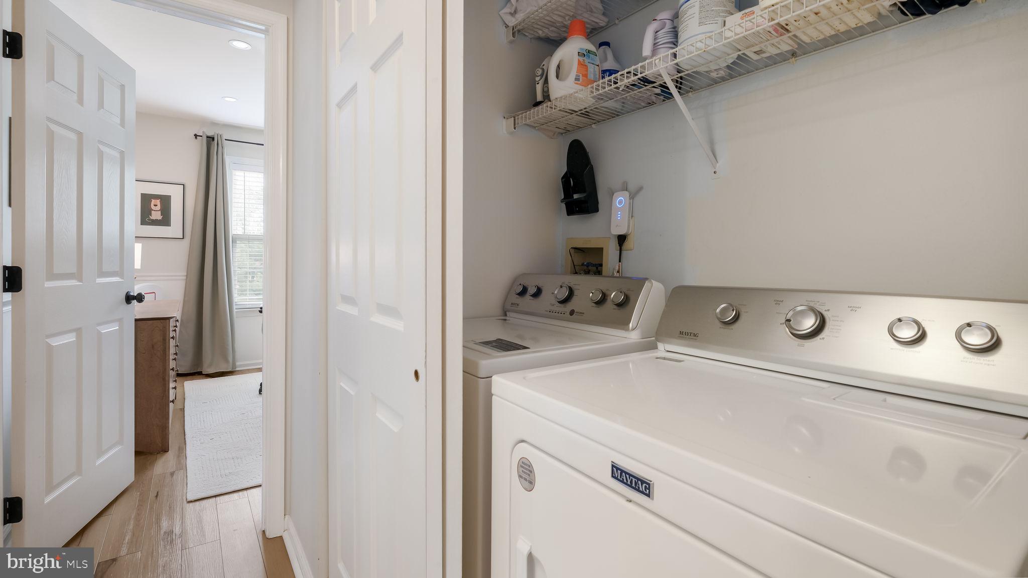 CHARING CROSS - Residential