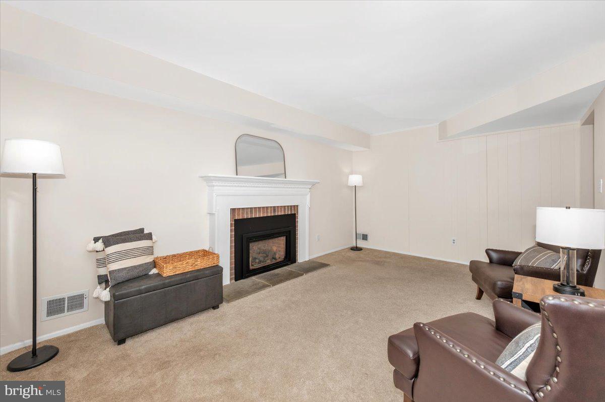 WESTERLY - Residential