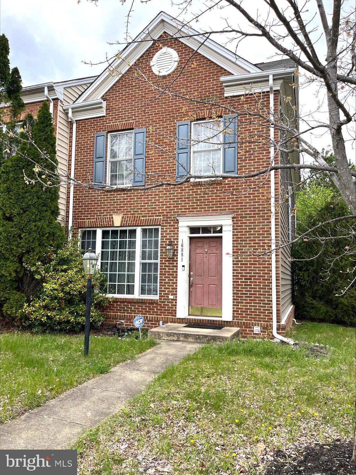 RIVER OAKS - Residential