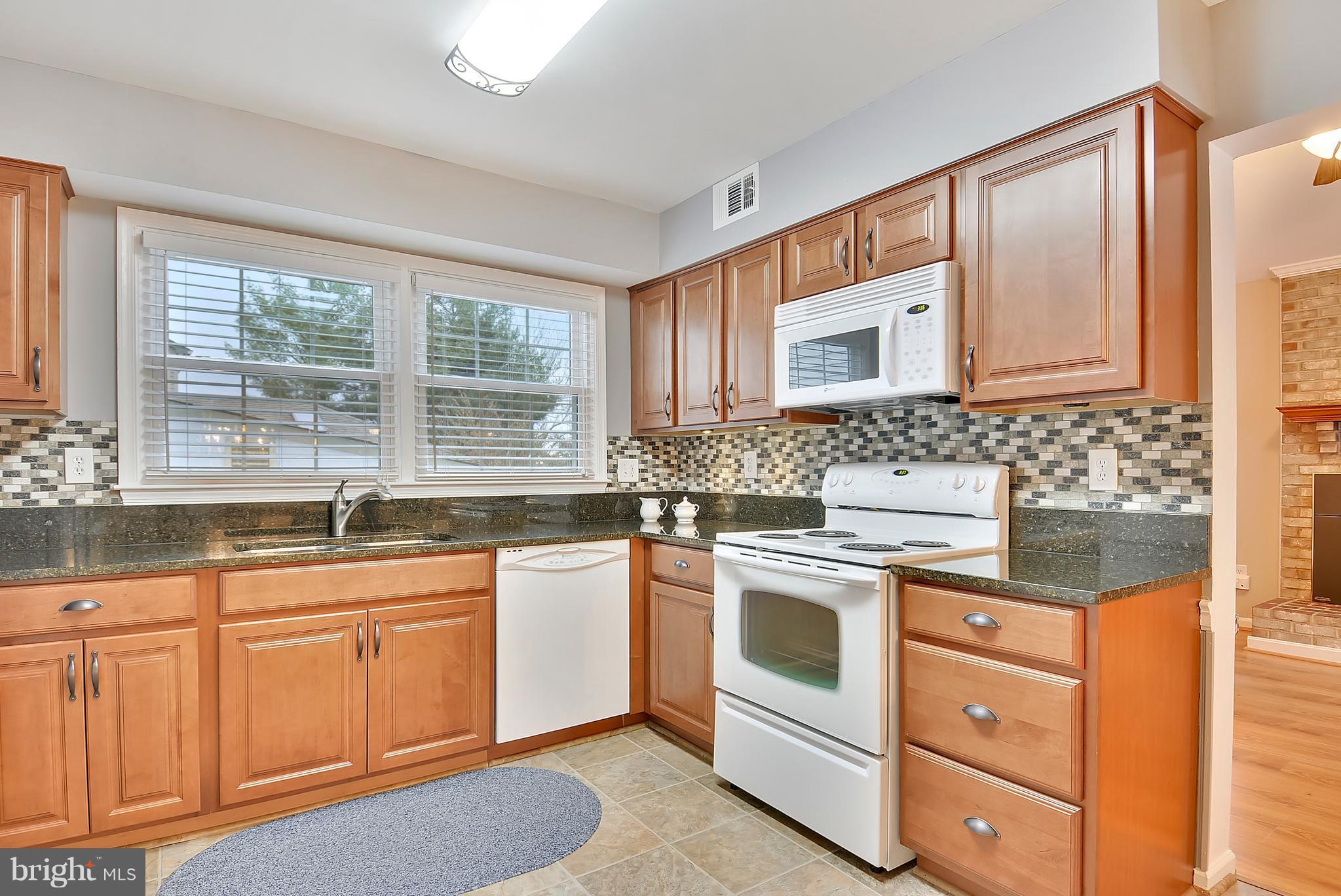 LEESBURG COUNTRY CLUB - Residential