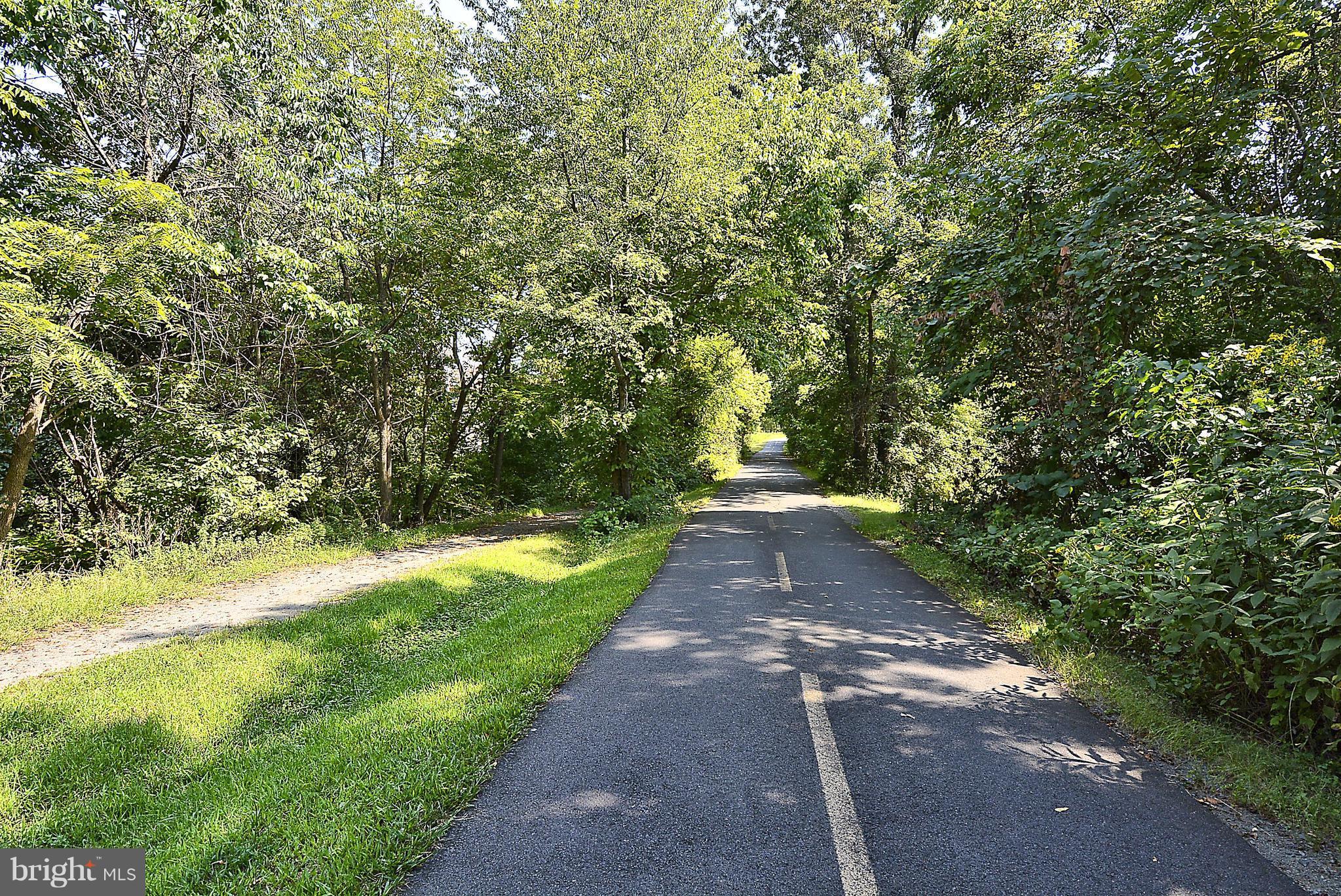 LEESBURG COUNTRY CLUB - Residential