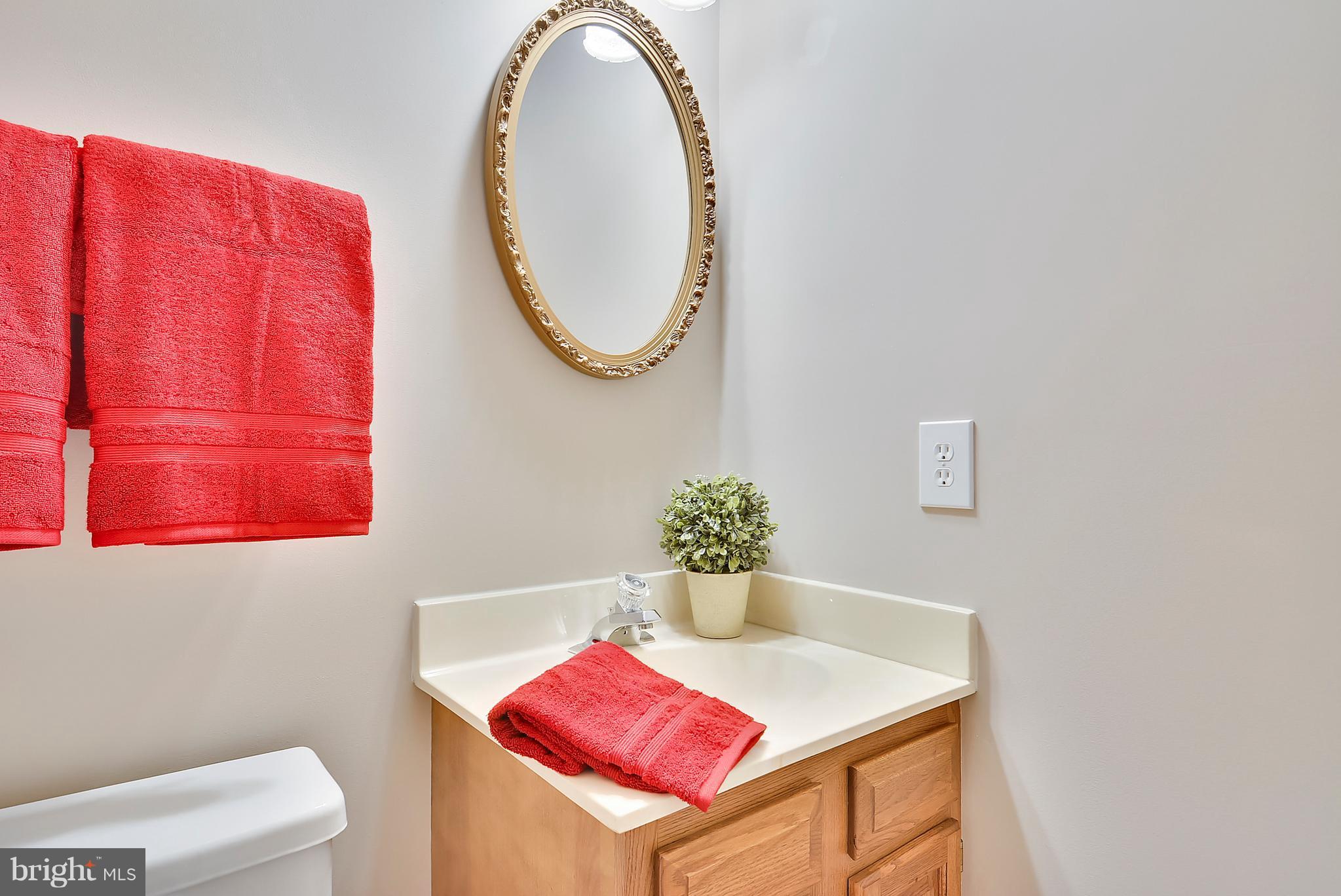 LEESBURG COUNTRY CLUB - Residential