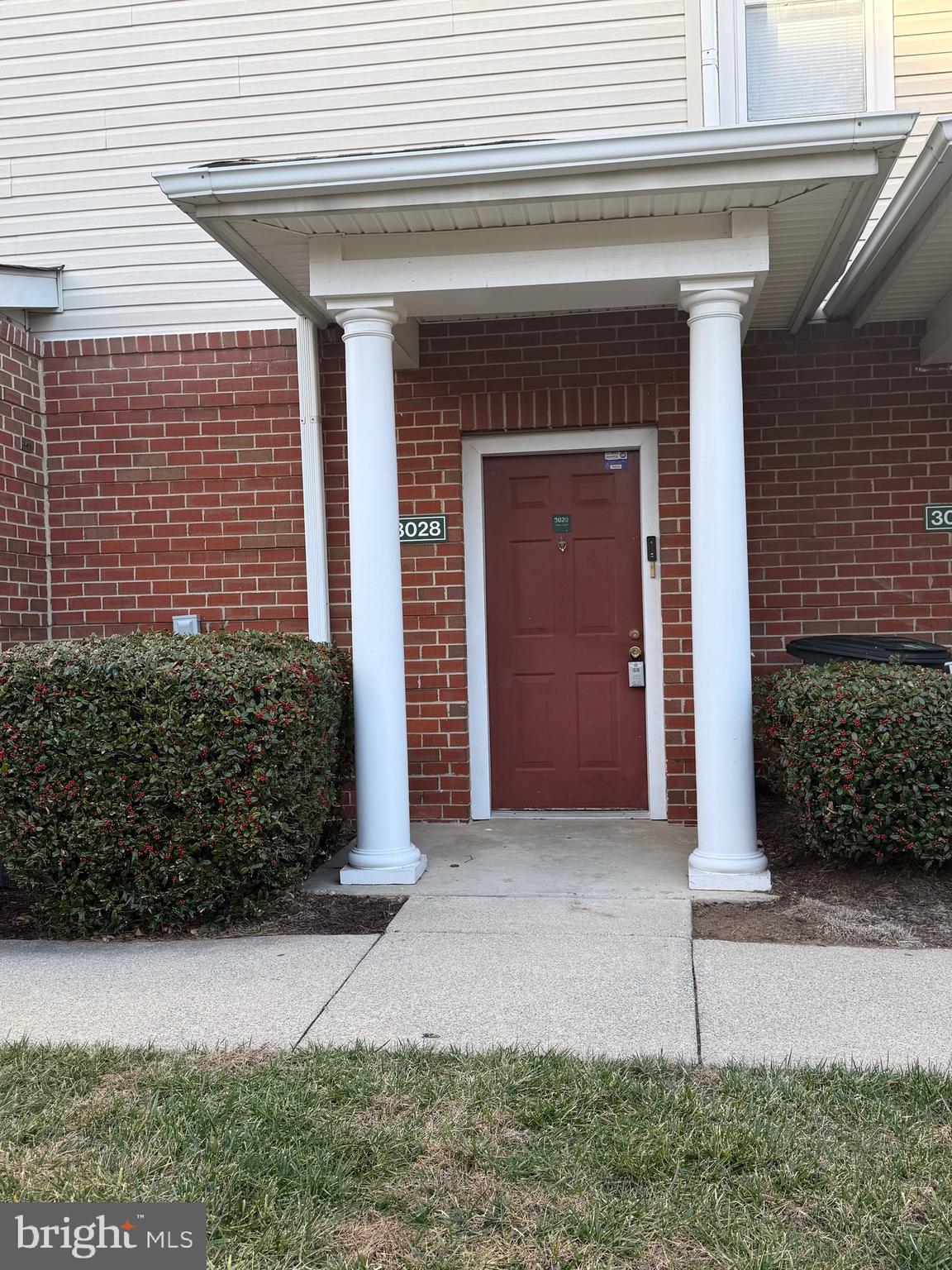 WINDSOR CROSSING - Residential