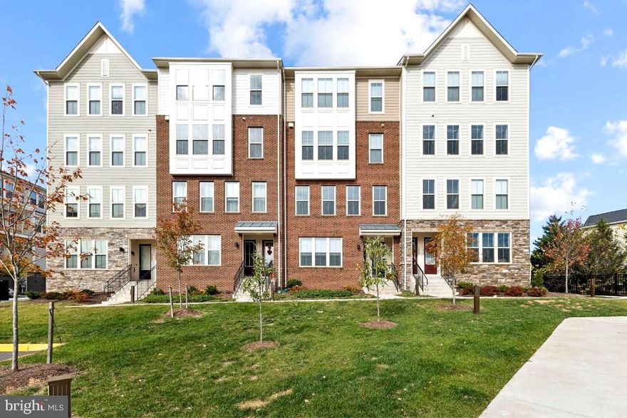 Exquisite Townhouse-Style Condo in Potomac Station - Luxury & Lifestyle Awaits
I am delighted to share details about an exceptional rental property now available: a luxurious 3-bedroom, 2.5-bathroom, 1500+ sq. ft. townhouse-style condo with a 2-car garage, located in the highly desirable Potomac Station neighborhood. This home perfectly blends luxury and convenient lifestyle.

Upon entering, a beautiful front door opens to a spacious foyer, leading into an open-concept main level. This space is thoughtfully designed for both entertaining and comfortable everyday living, featuring gorgeous luxury vinyl plank floors that extend throughout. The large living room is bathed in natural light, creating an inviting atmosphere.

The heart of this home is the gourmet kitchen, which boasts elegant quartz countertops, a central island, and top-of-the-line stainless steel appliances, including a premium induction cooktop, all complemented by a stylish chevron backsplash.

Upstairs, the primary suite offers an open and light-filled retreat with a private patio and a spacious layout. The en-suite bathroom is a true sanctuary, featuring quartz countertops, exquisite tile work, and a luxurious rain shower. Two additional bedrooms provide comfortable living spaces, complete with lush carpeting and custom blackout shades for relaxing evenings. For utmost convenience, the hall bath and laundry room are also located on the second level.

This property boasts an optimal location, with Potomac Station Marketplace, the popular W&OD Trail, local schools, public transportation, dining, and various retail options all within walking distance or just a short drive away.
I believe this property offers an unparalleled living experience. Please let me know if you would like more information or to schedule a viewing.