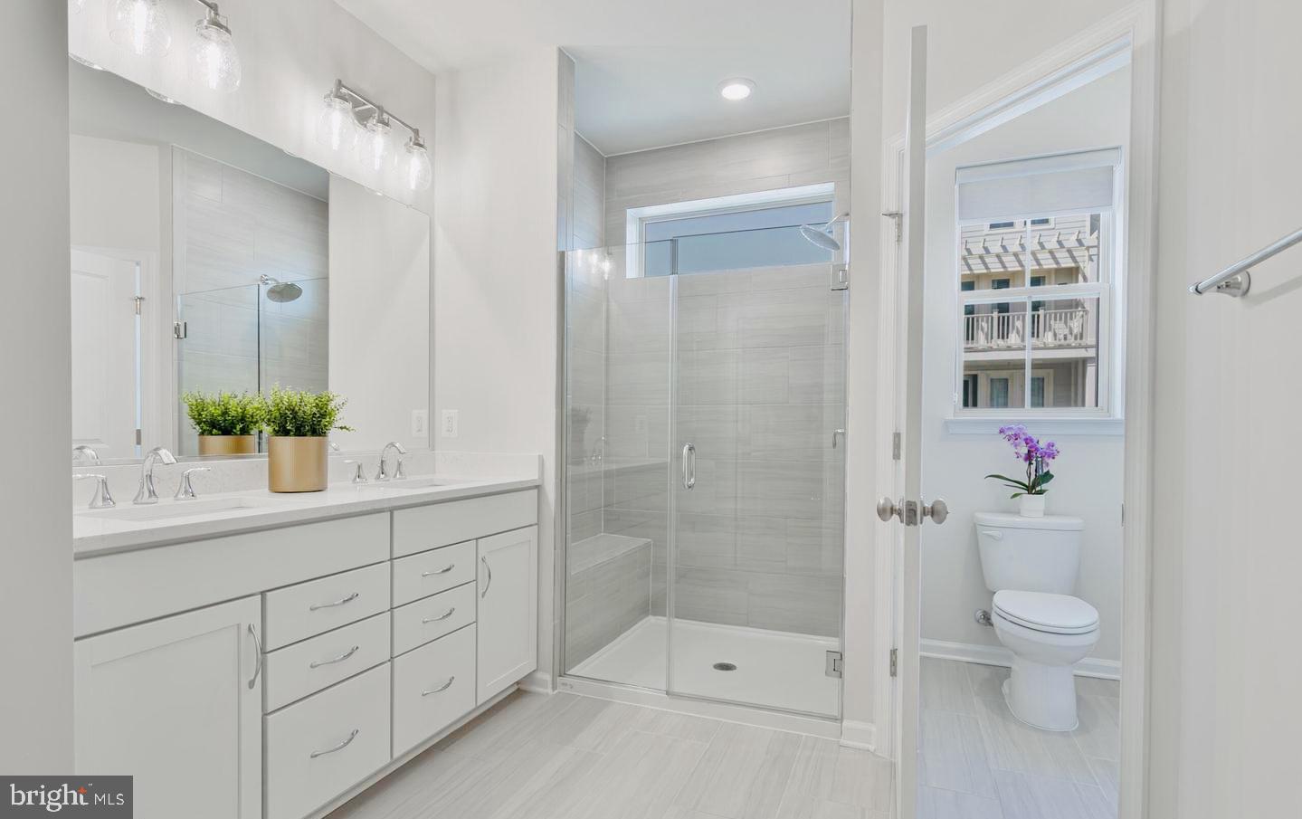 1008 GALENA TERRACE NE